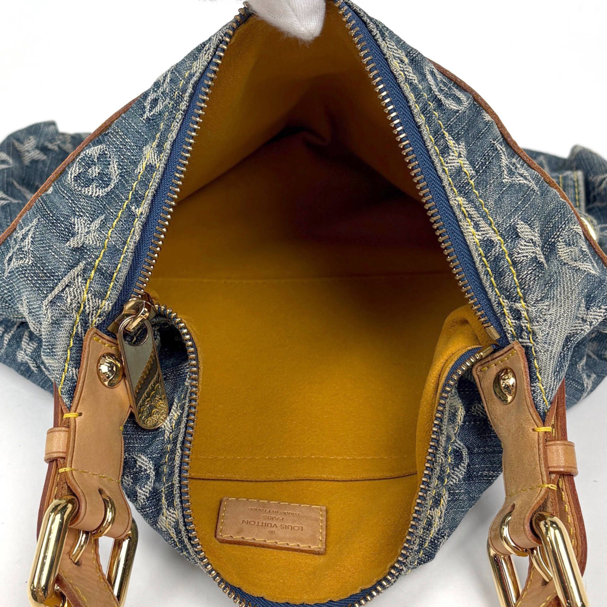 Monogram Denim Shoulder Bag (Pre-Owned) - Louis Vuitton - Modalova