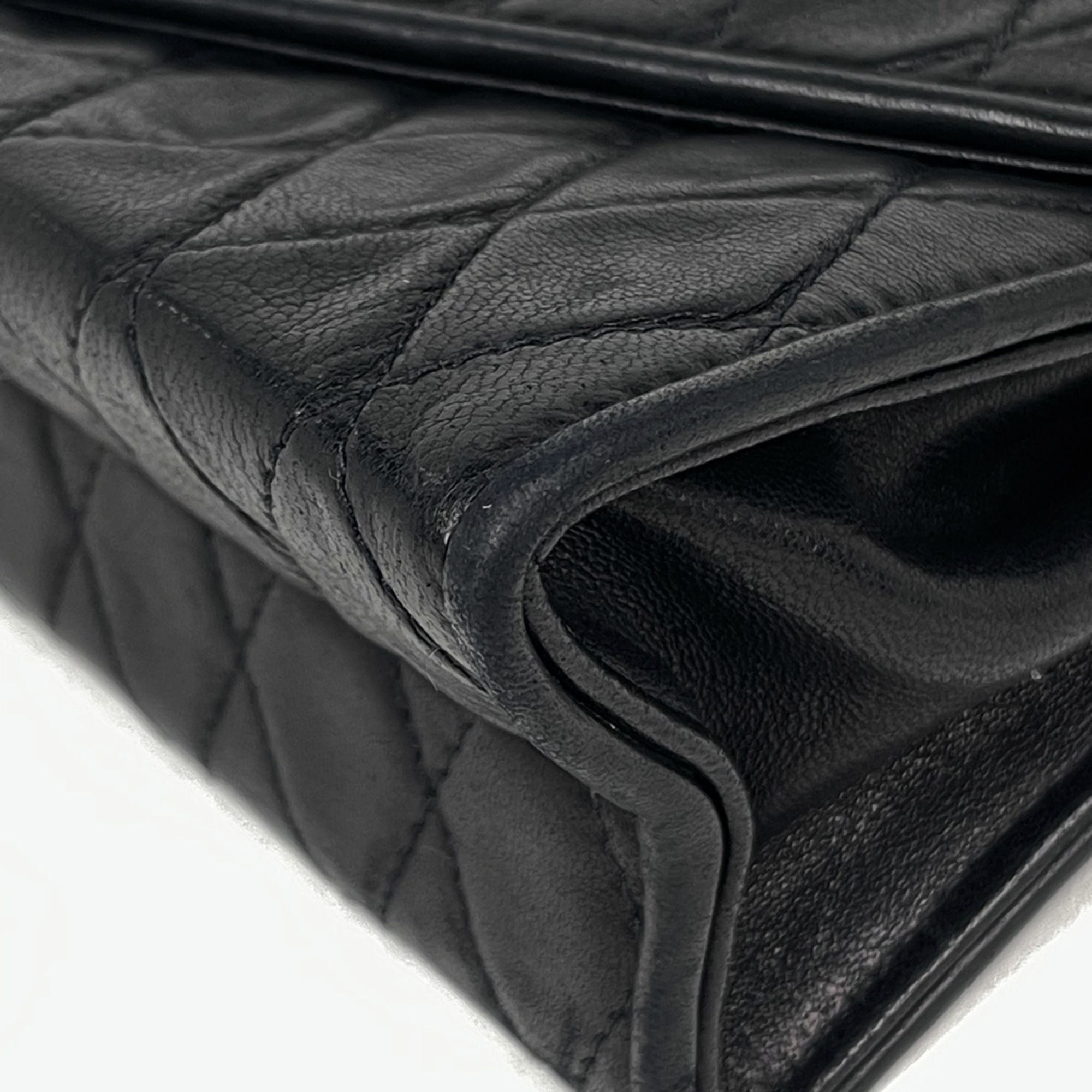 Leather Shoulder Bag (Pre-Owned) - Chanel - Modalova