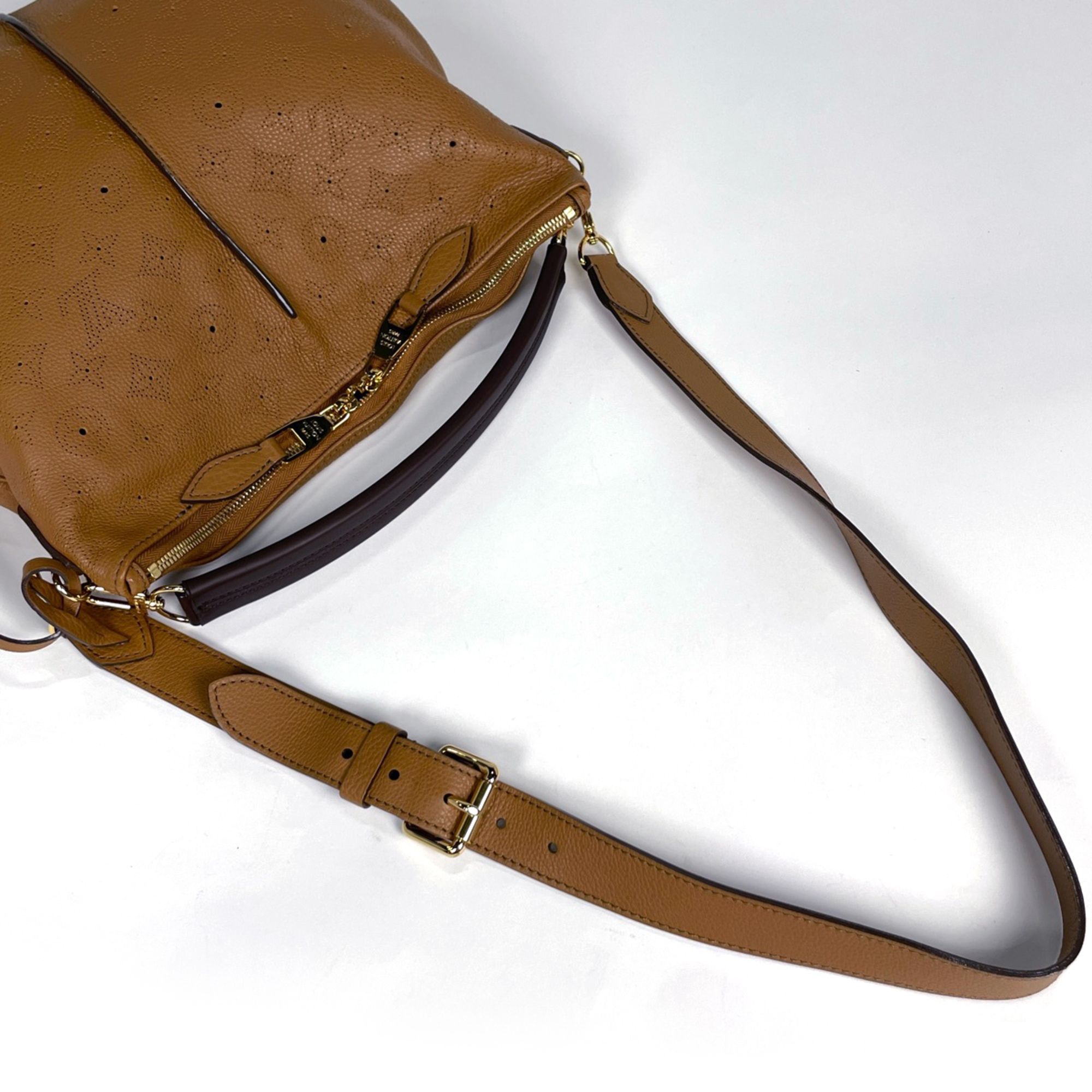 Monogram Mahina Leather Shoulder Bag (Pre-Owned) - Louis Vuitton - Modalova