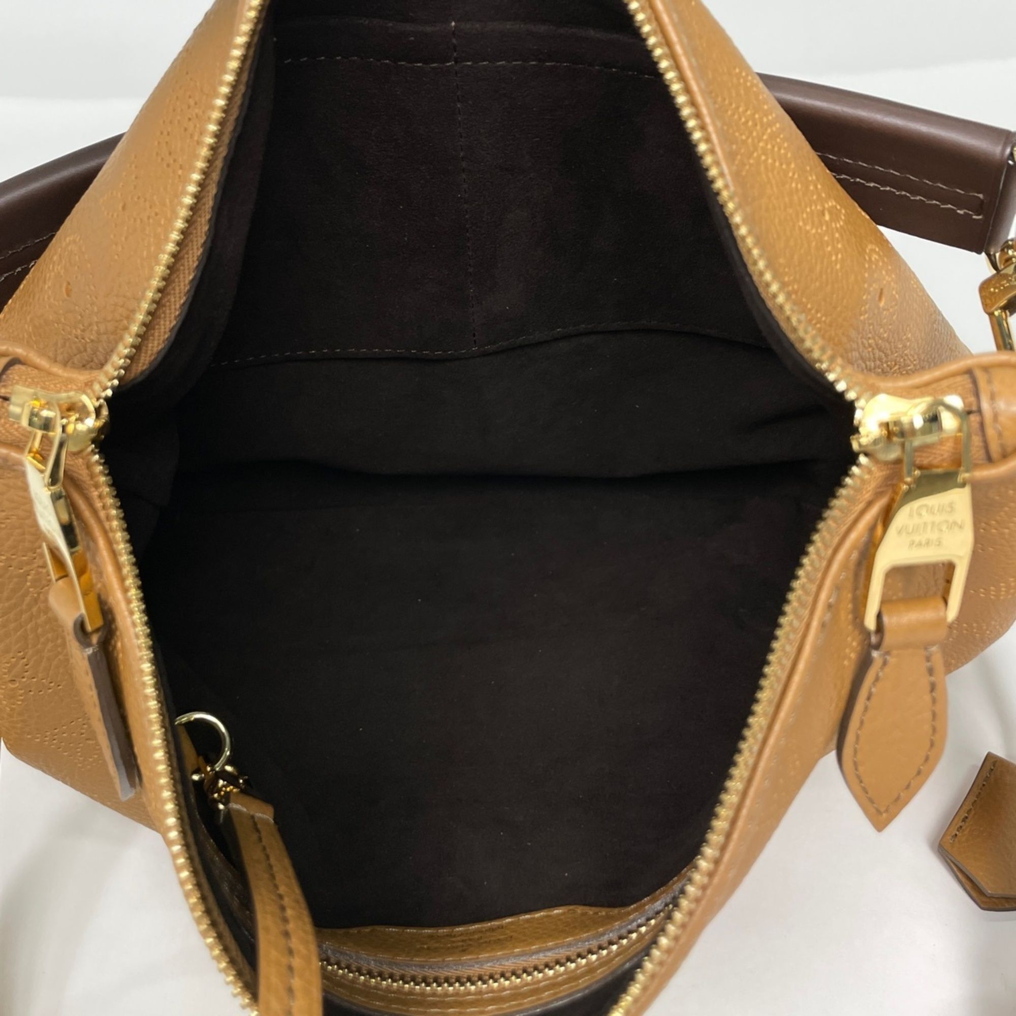 Monogram Mahina Leather Shoulder Bag (Pre-Owned) - Louis Vuitton - Modalova