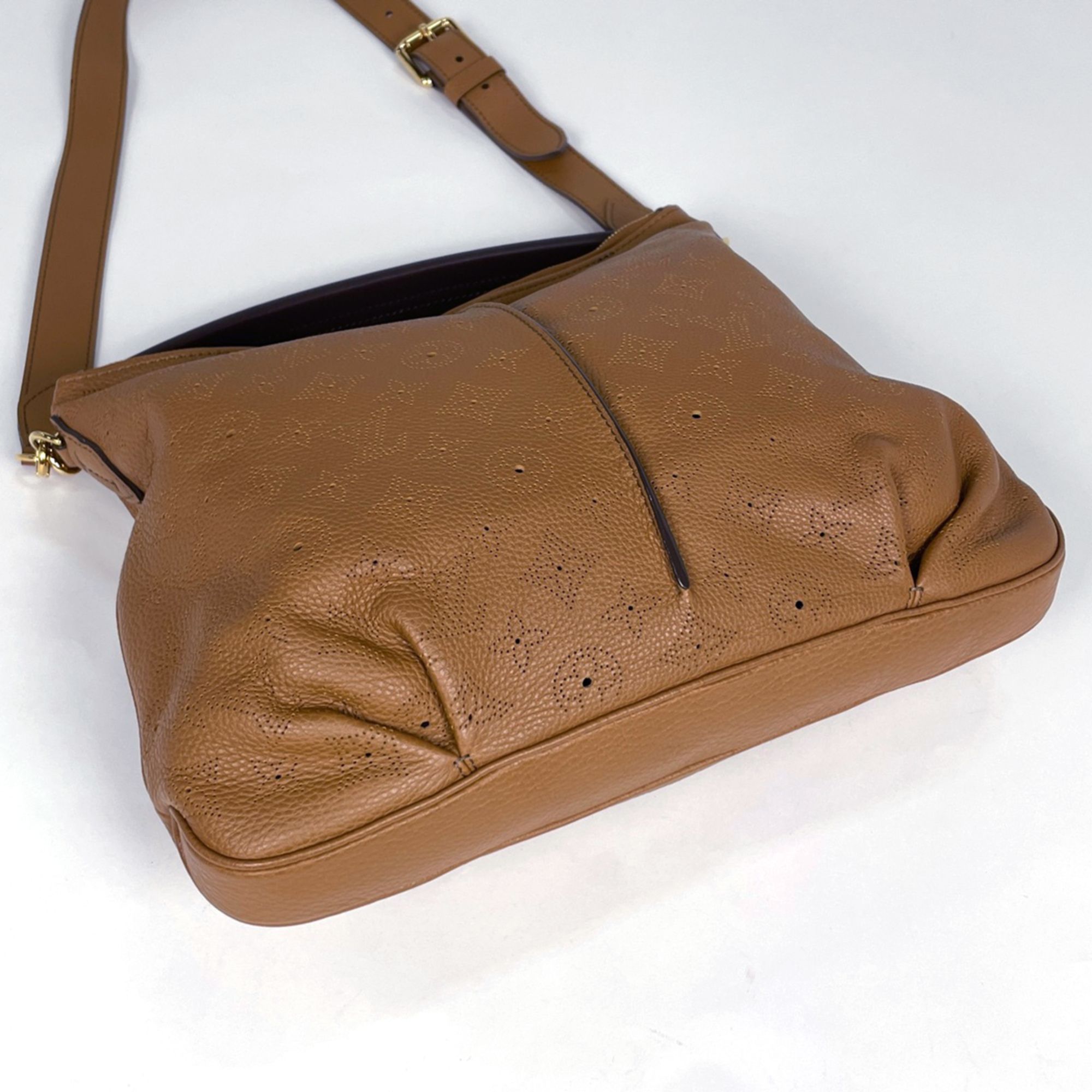 Monogram Mahina Leather Shoulder Bag (Pre-Owned) - Louis Vuitton - Modalova