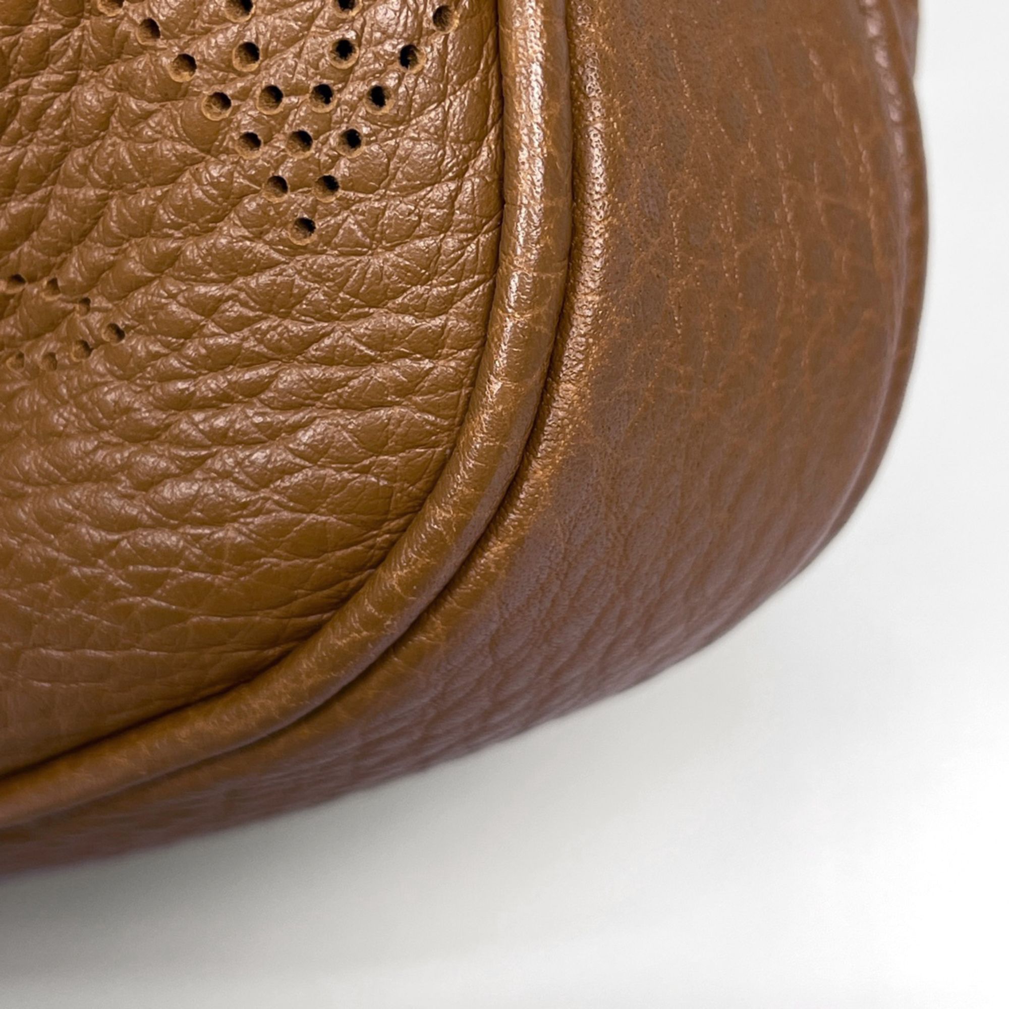Monogram Mahina Leather Shoulder Bag (Pre-Owned) - Louis Vuitton - Modalova