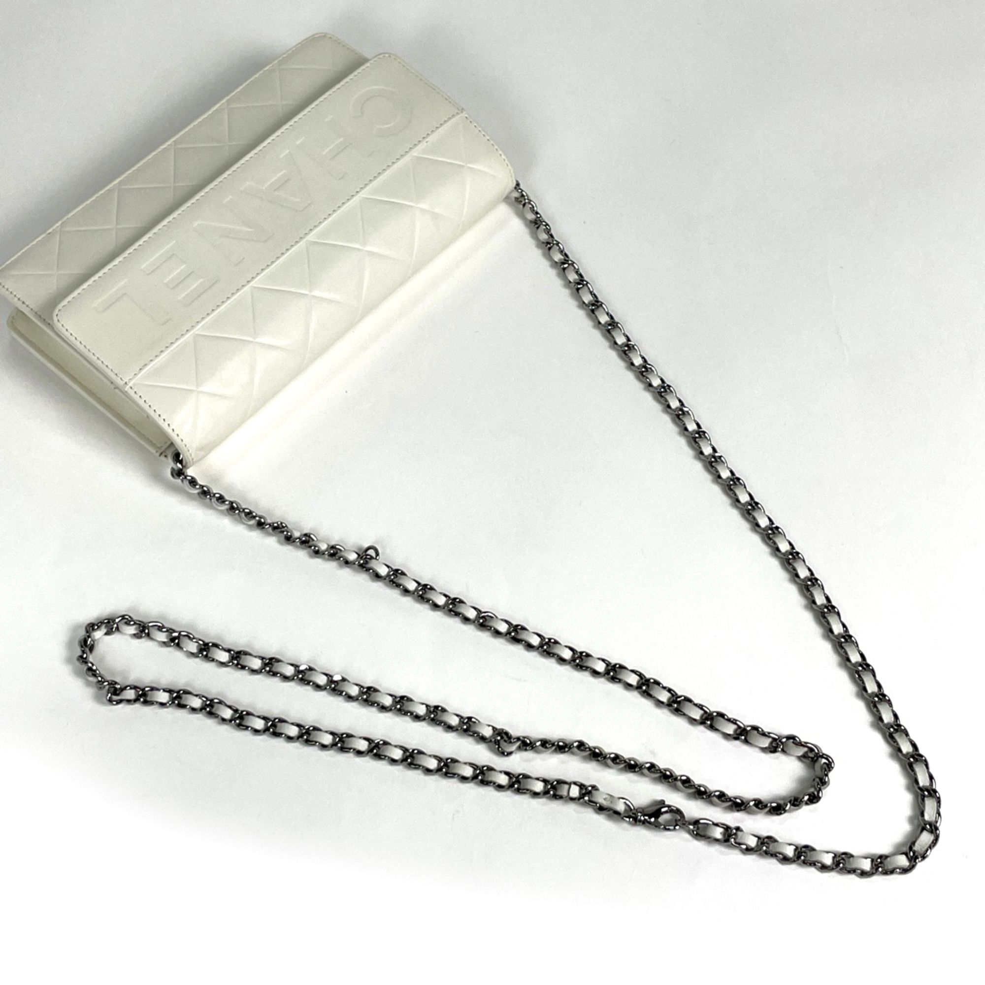 Leather Shoulder Bag (Pre-Owned) - Chanel - Modalova