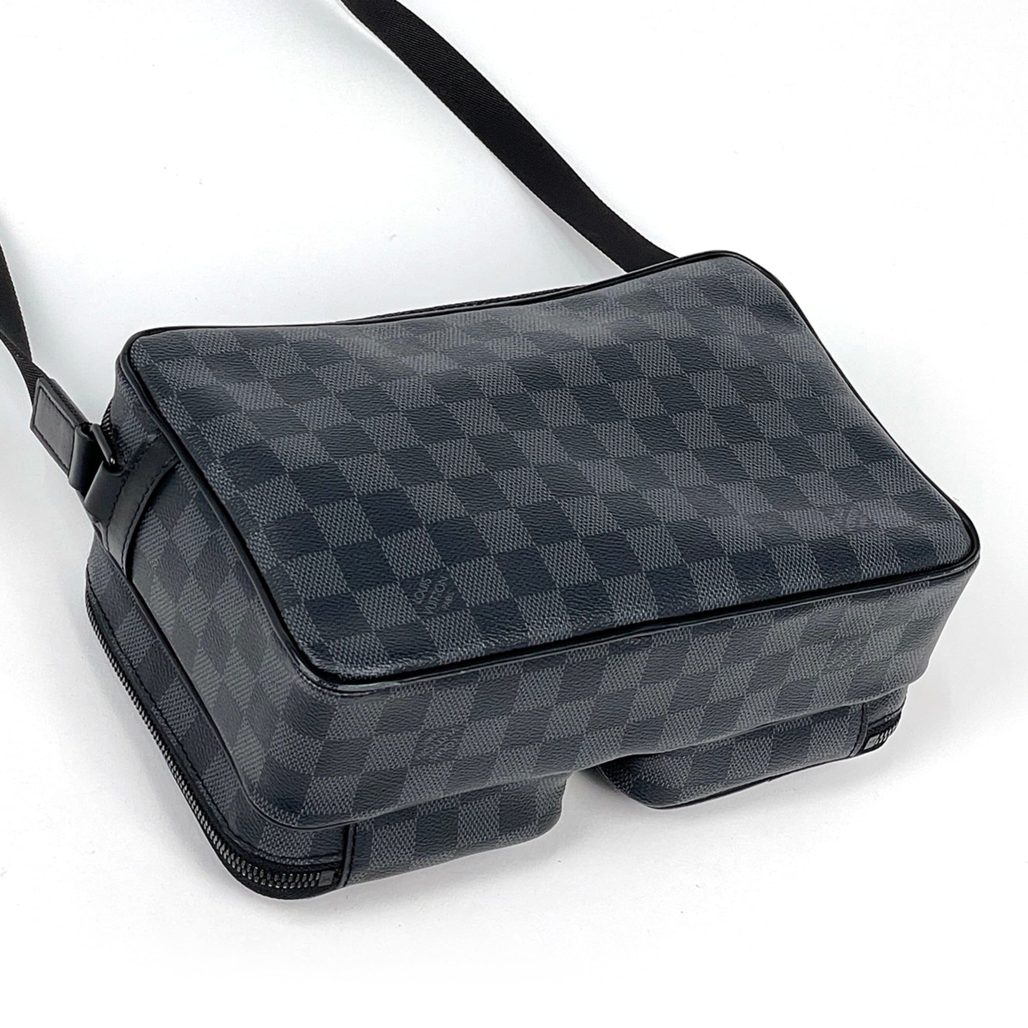 Damier Graphite Shoulder Bag (Pre-Owned) - Louis Vuitton - Modalova