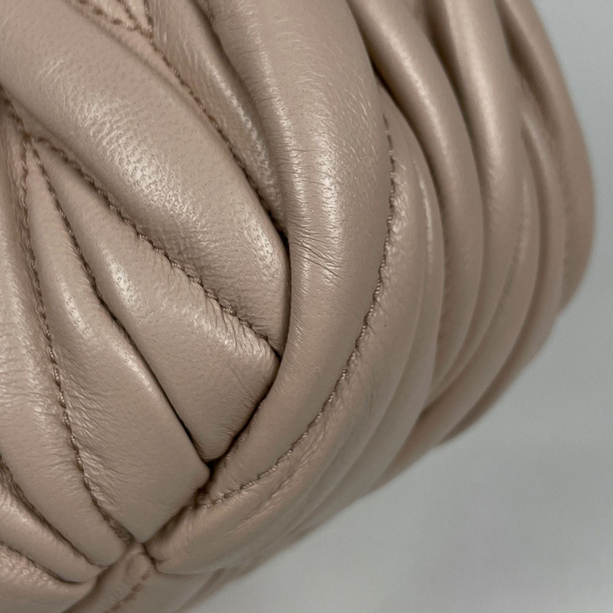Leather Handbag (Pre-Owned) - Miu Miu - Modalova
