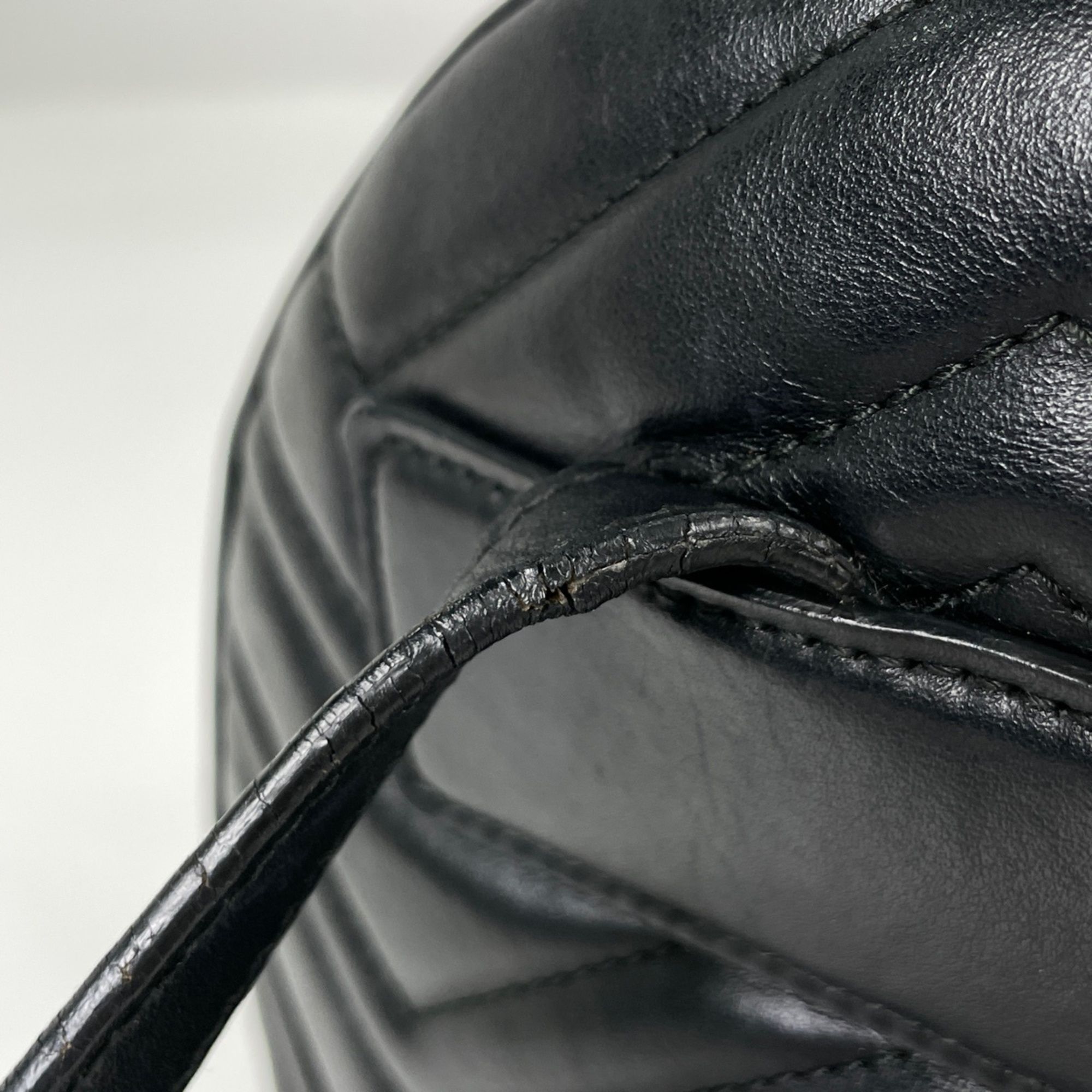Gg Marmont Leather Backpack (Pre-Owned) - Gucci - Modalova