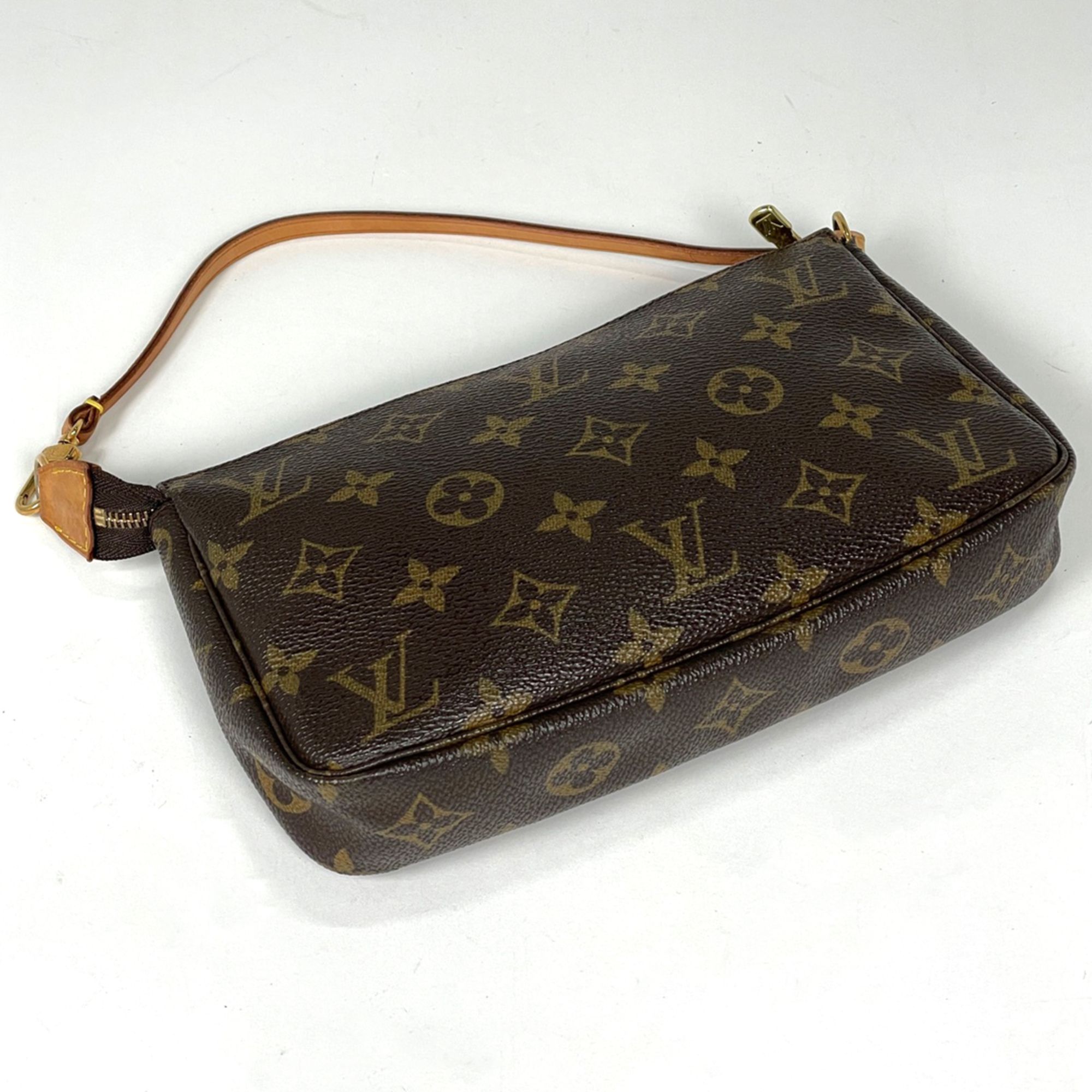 Monogram Monogram Pochette Pouch (Pre-Owned) - Louis Vuitton - Modalova