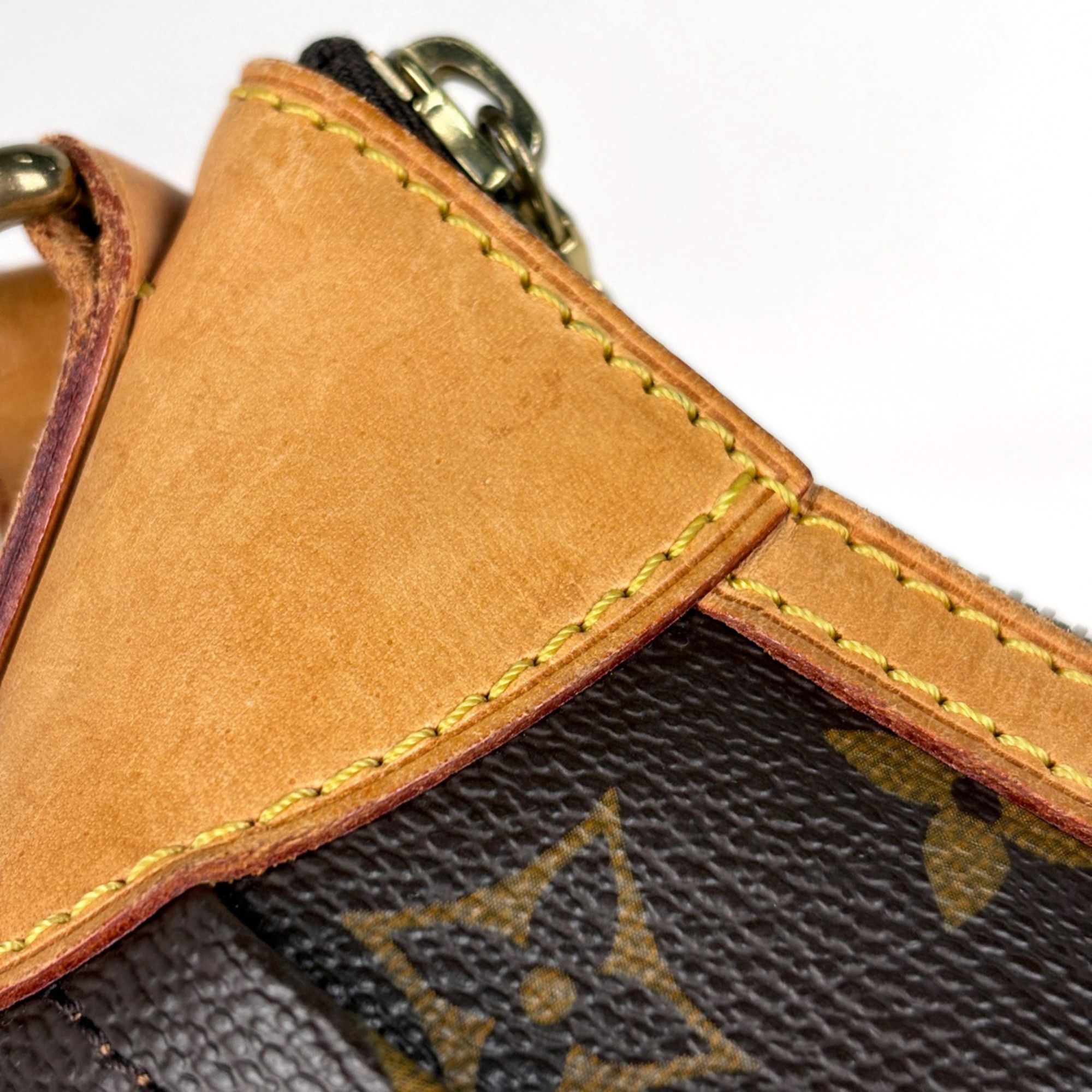Monogram Monogram Shoulder Bag (Pre-Owned) - Louis Vuitton - Modalova