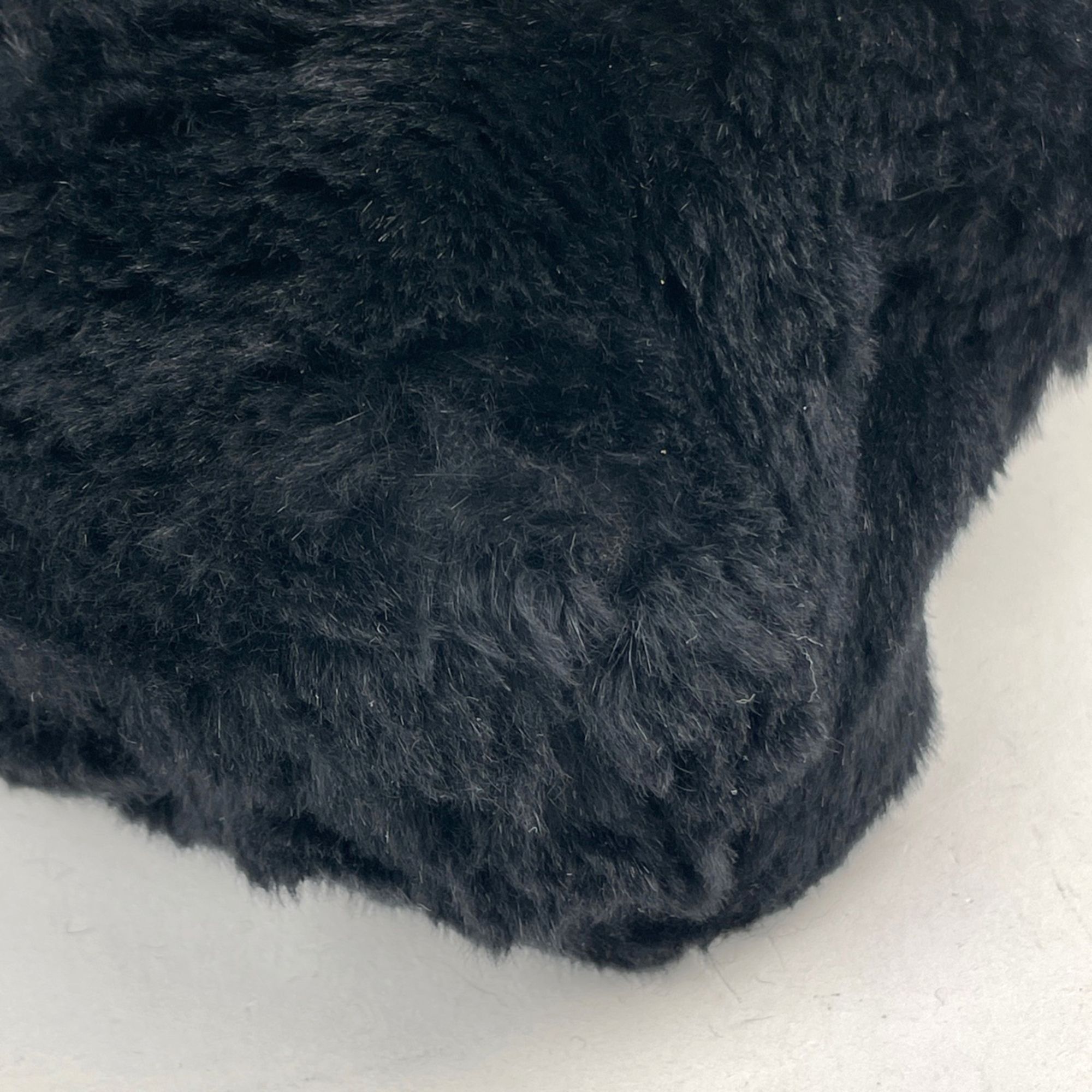 Fur Leather Shoulder Bag (Pre-Owned) - Chanel - Modalova