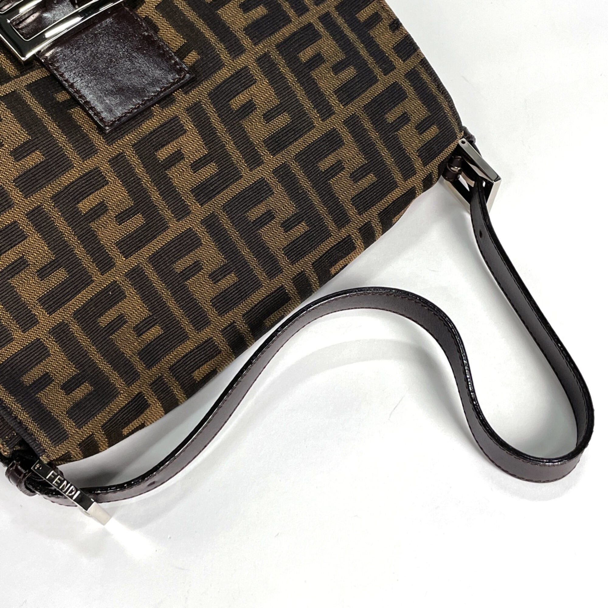 Canvas Leather Shoulder Bag (Pre-Owned) - Fendi - Modalova