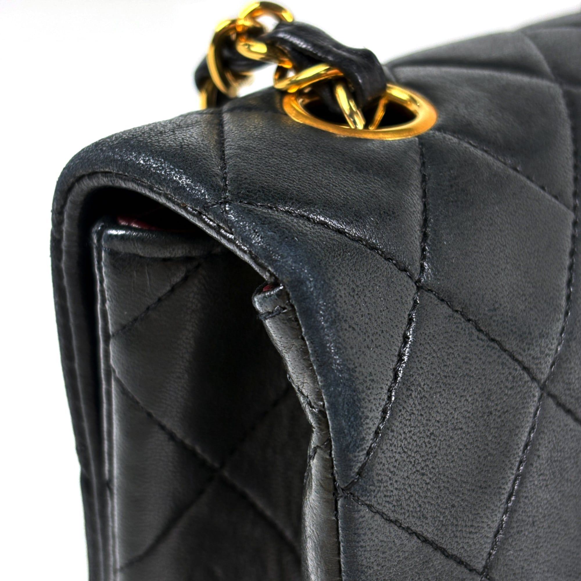 Leather Shoulder Bag (Pre-Owned) - Chanel - Modalova