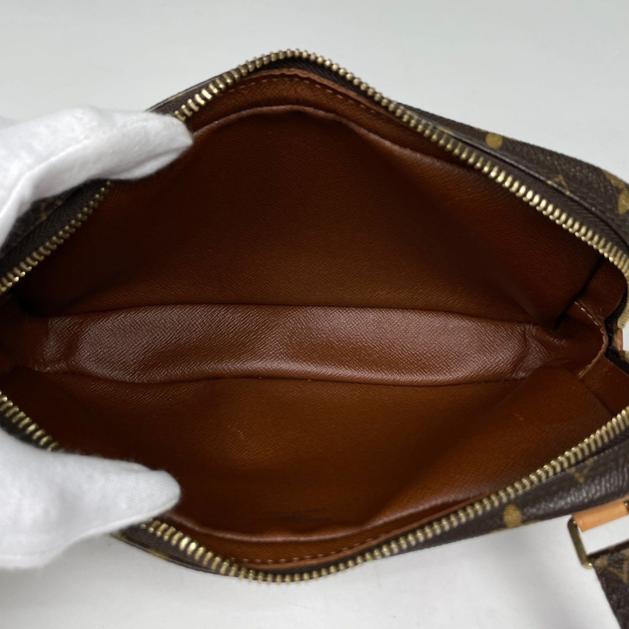 Monogram Monogram Pochette Shoulder Bag (Pre-Owned) - Louis Vuitton - Modalova