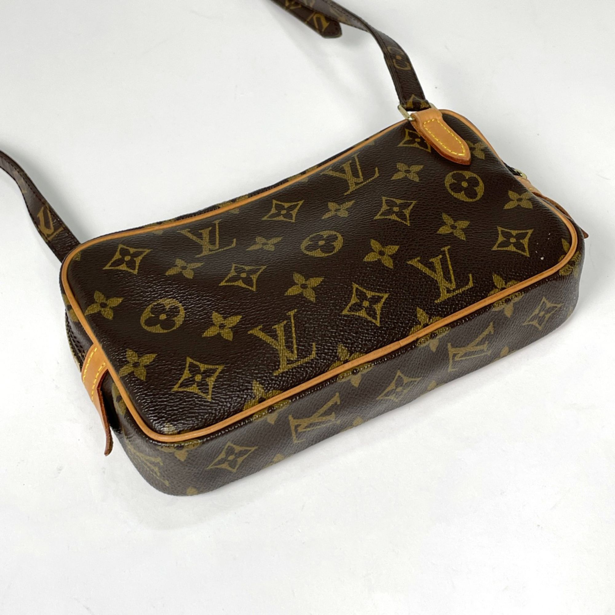 Monogram Monogram Pochette Shoulder Bag (Pre-Owned) - Louis Vuitton - Modalova