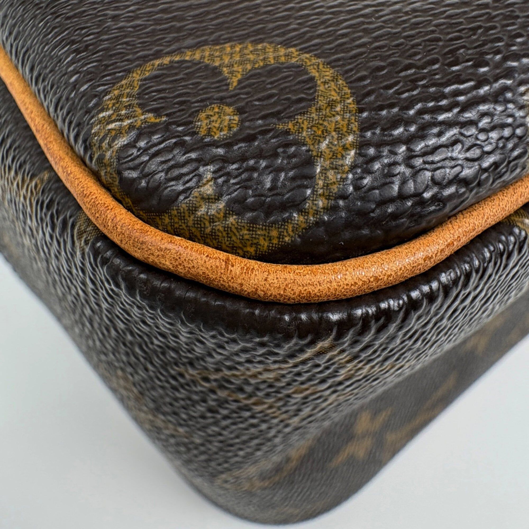 Monogram Shoulder Bag (Pre-Owned) - Louis Vuitton - Modalova