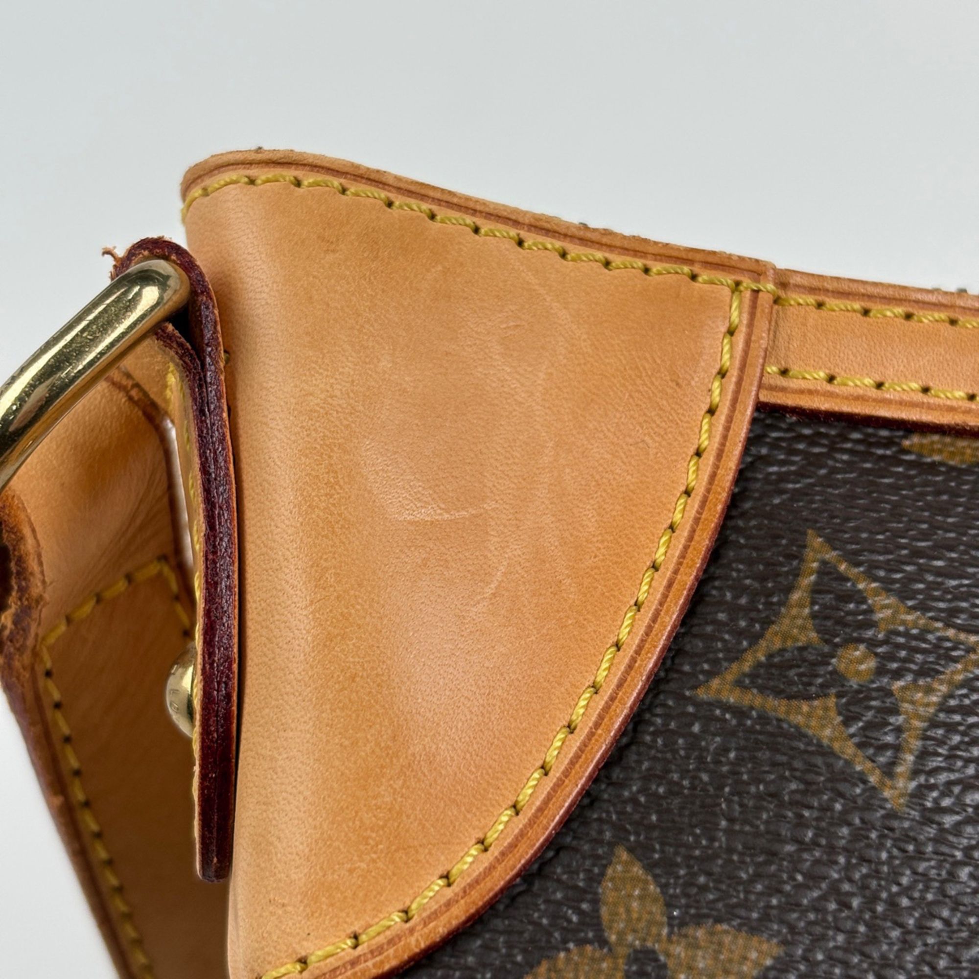 Monogram Shoulder Bag (Pre-Owned) - Louis Vuitton - Modalova