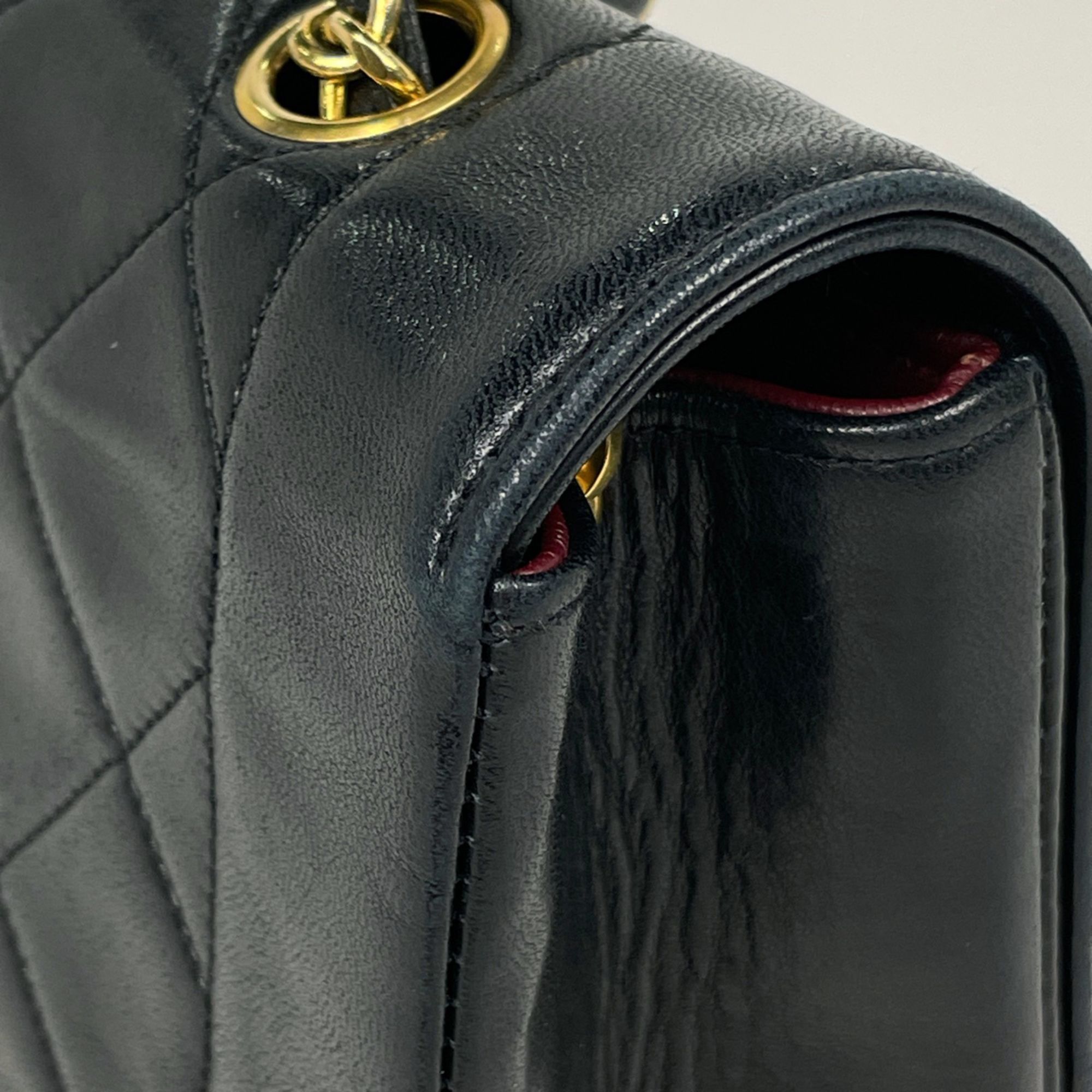 Leather Shoulder Bag (Pre-Owned) - Chanel - Modalova