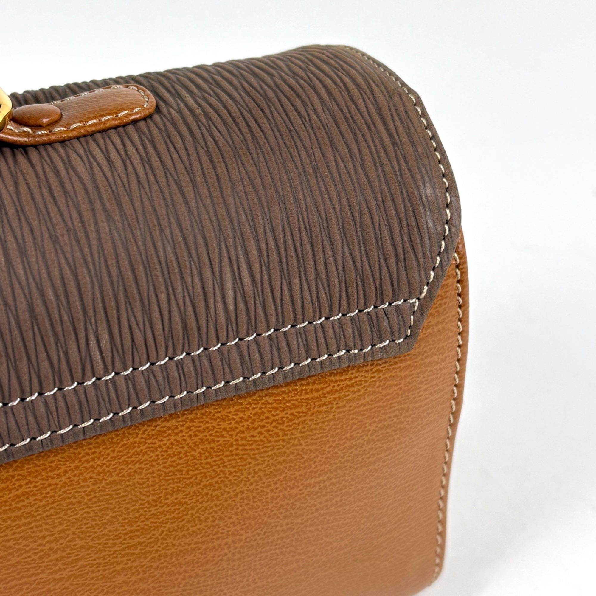 Leather Handbag (Pre-Owned) - Loewe - Modalova