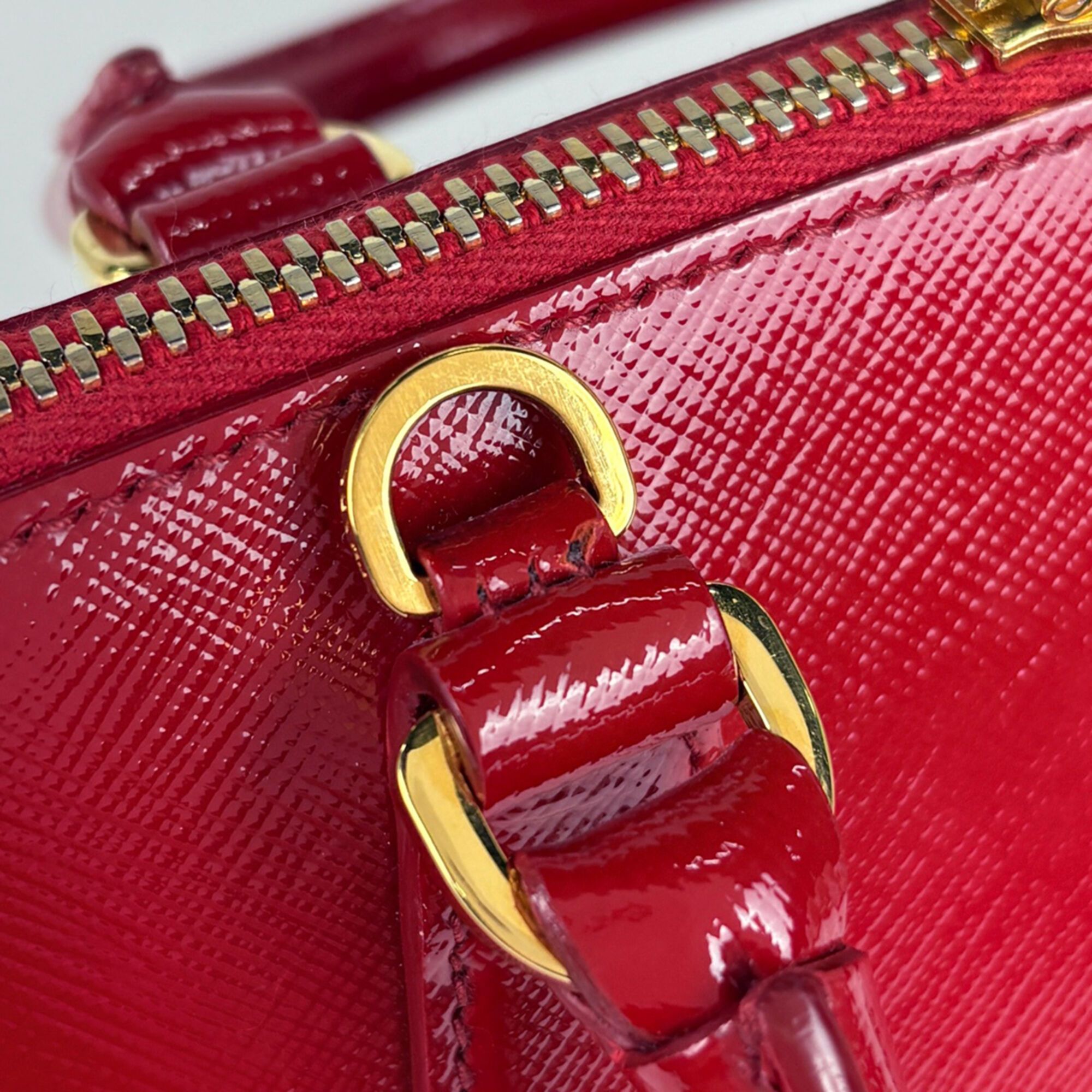 Leather Handbag (Pre-Owned) - Prada - Modalova
