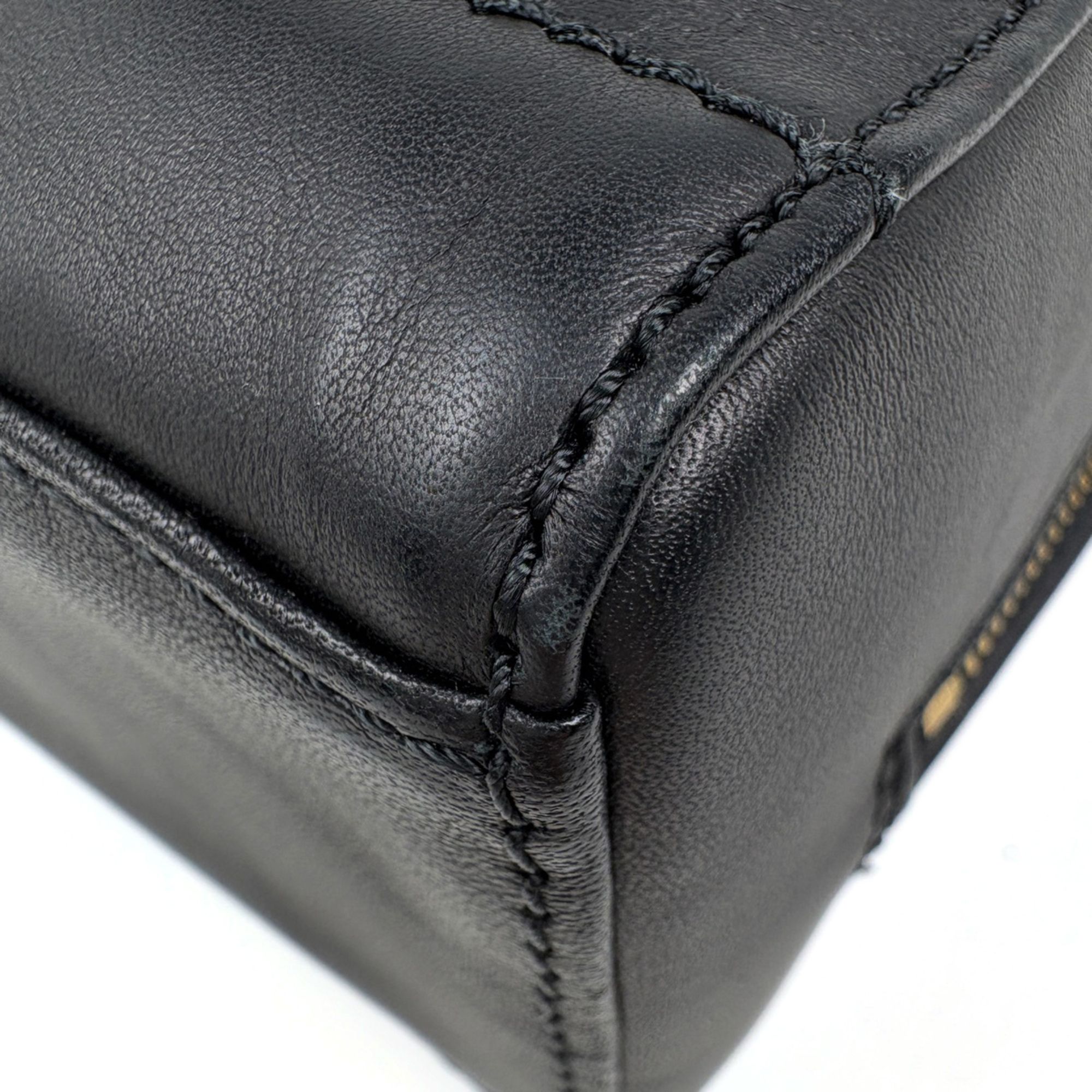 Leather Handbag (Pre-Owned) - Chanel - Modalova