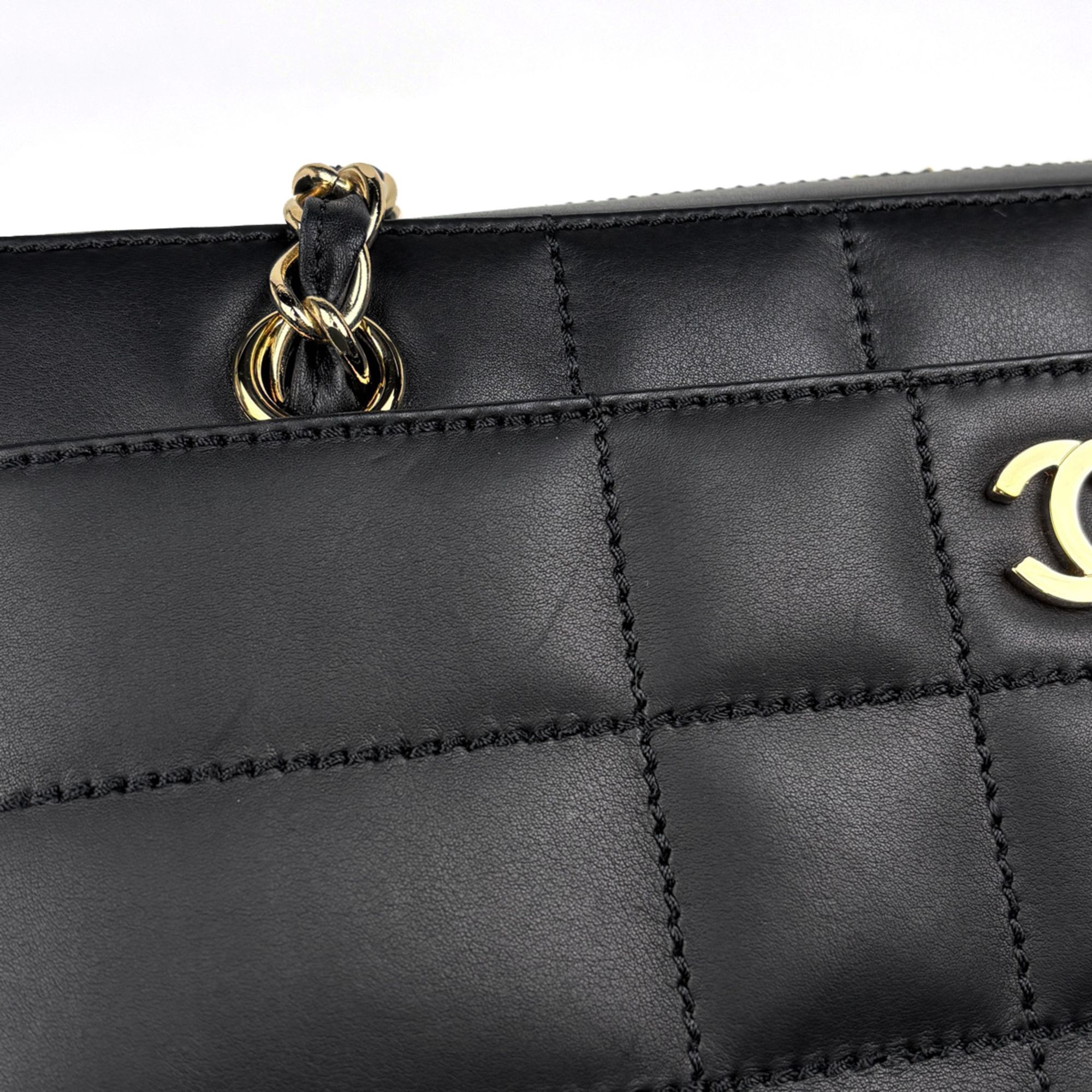 Leather Handbag (Pre-Owned) - Chanel - Modalova
