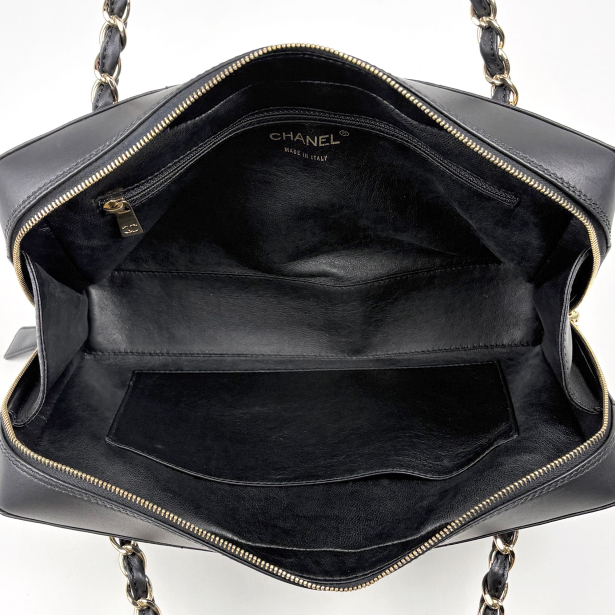 Leather Handbag (Pre-Owned) - Chanel - Modalova