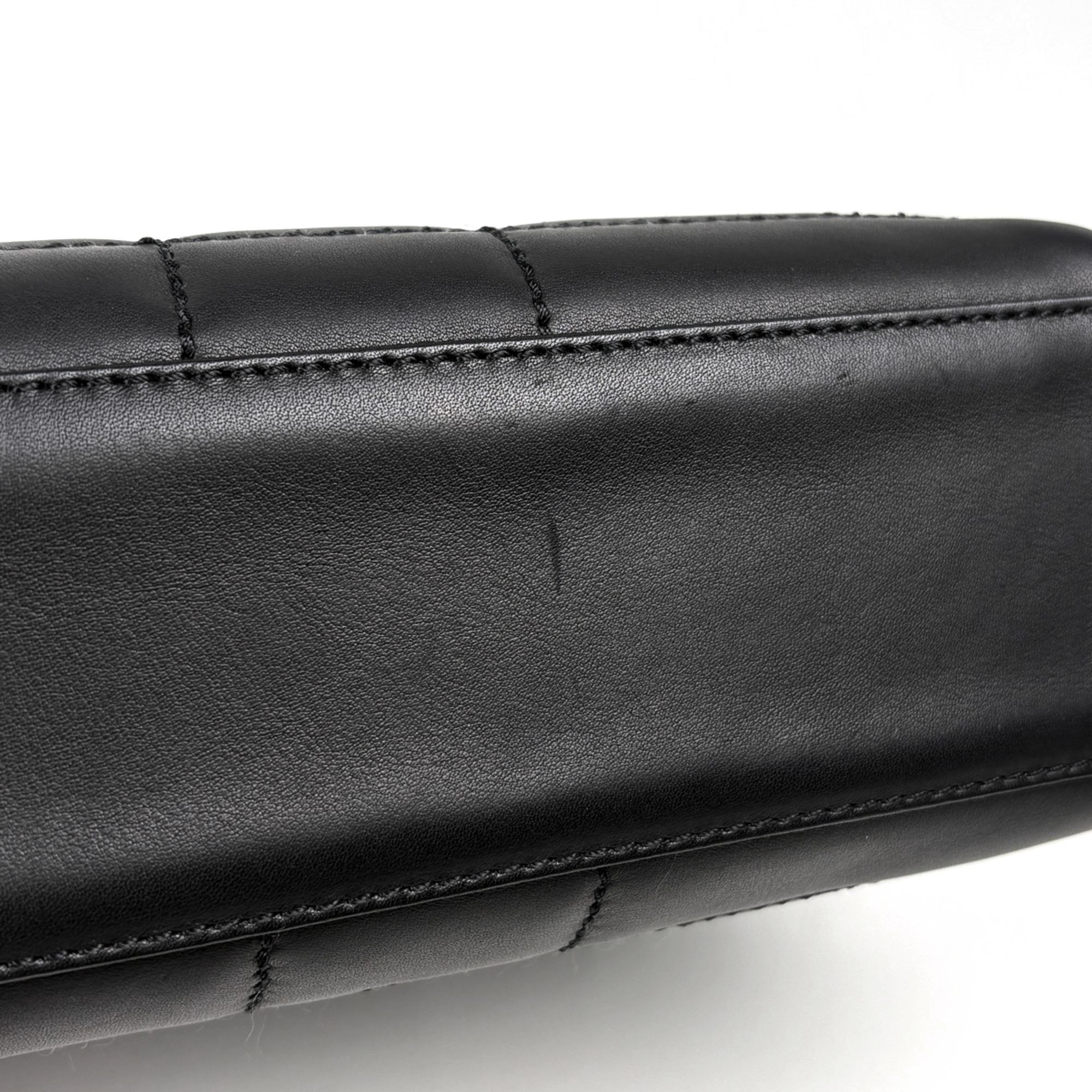 Leather Handbag (Pre-Owned) - Chanel - Modalova