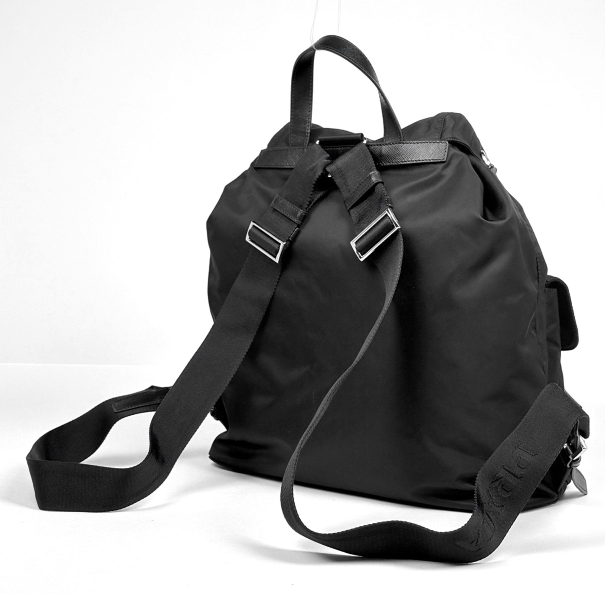 Nylon Saffiano Triangle Leather Backpack (Pre-Owned) - Prada - Modalova