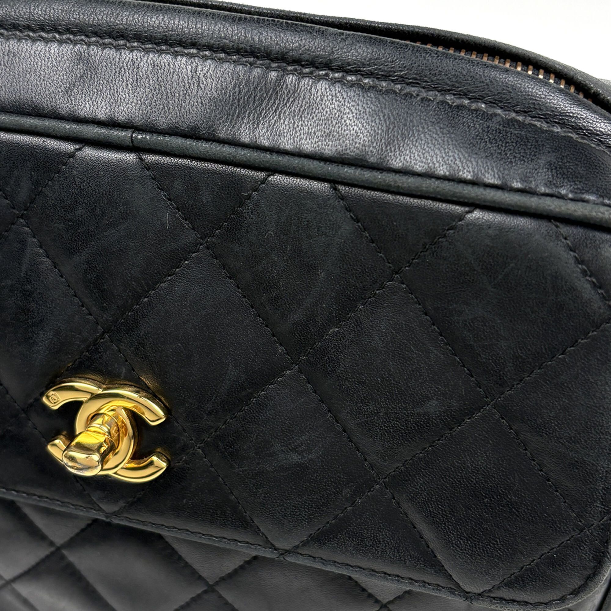 Leather Shoulder Bag (Pre-Owned) - Chanel - Modalova