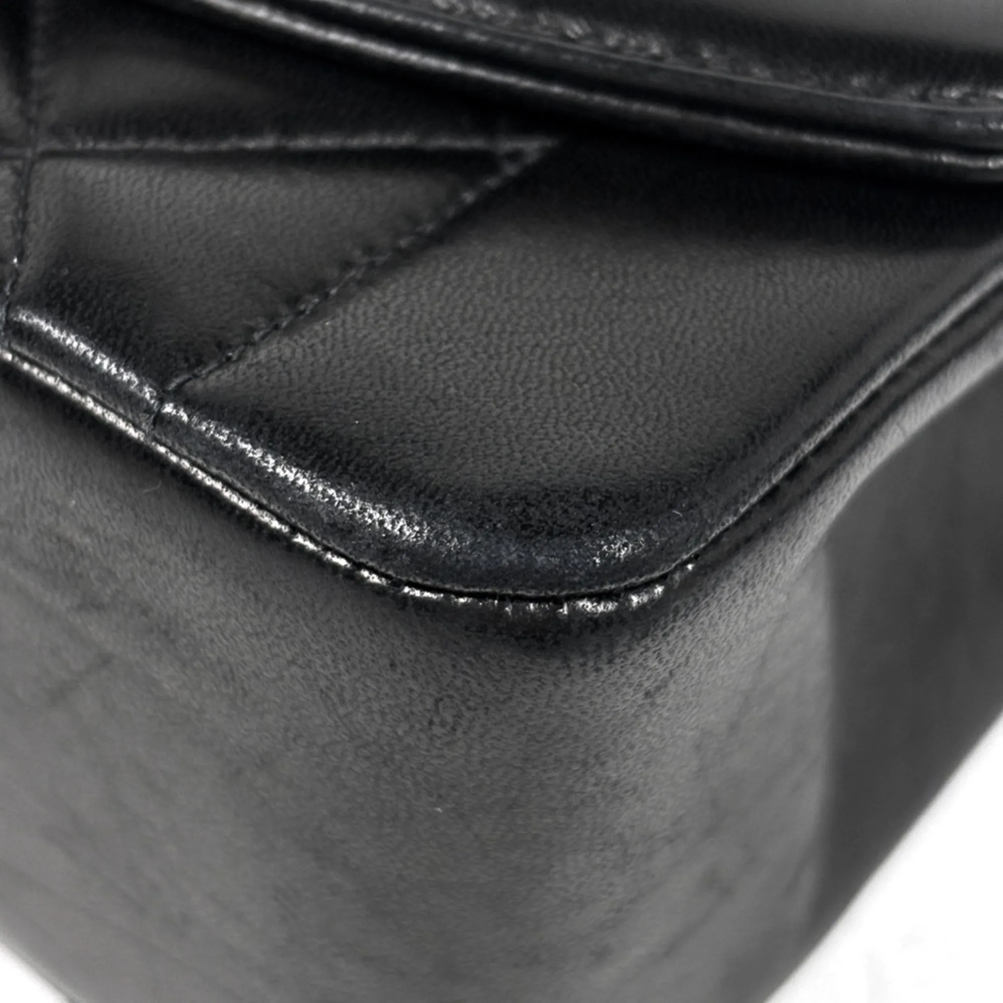 Leather Shoulder Bag (Pre-Owned) - Chanel - Modalova