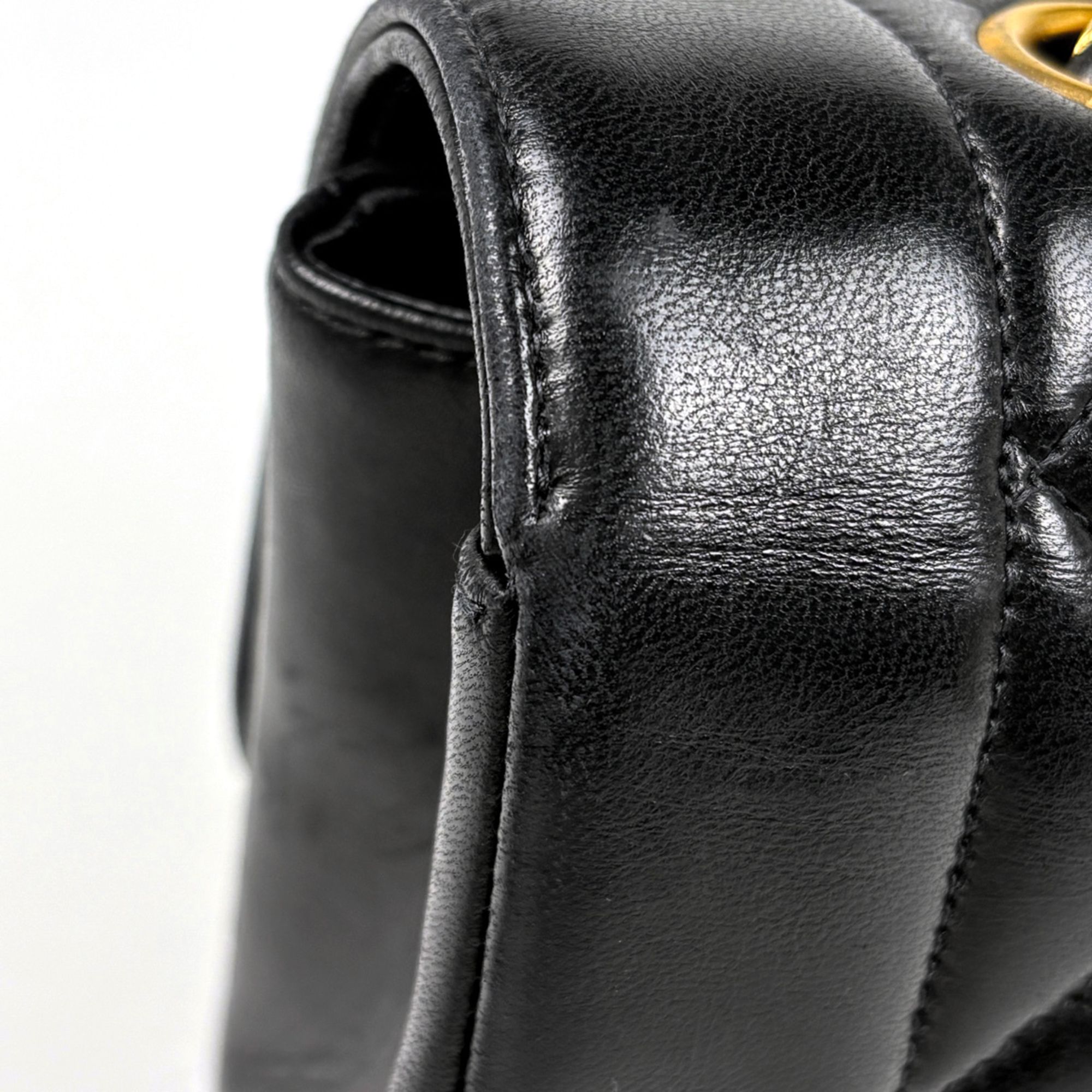 Leather Shoulder Bag (Pre-Owned) - Chanel - Modalova
