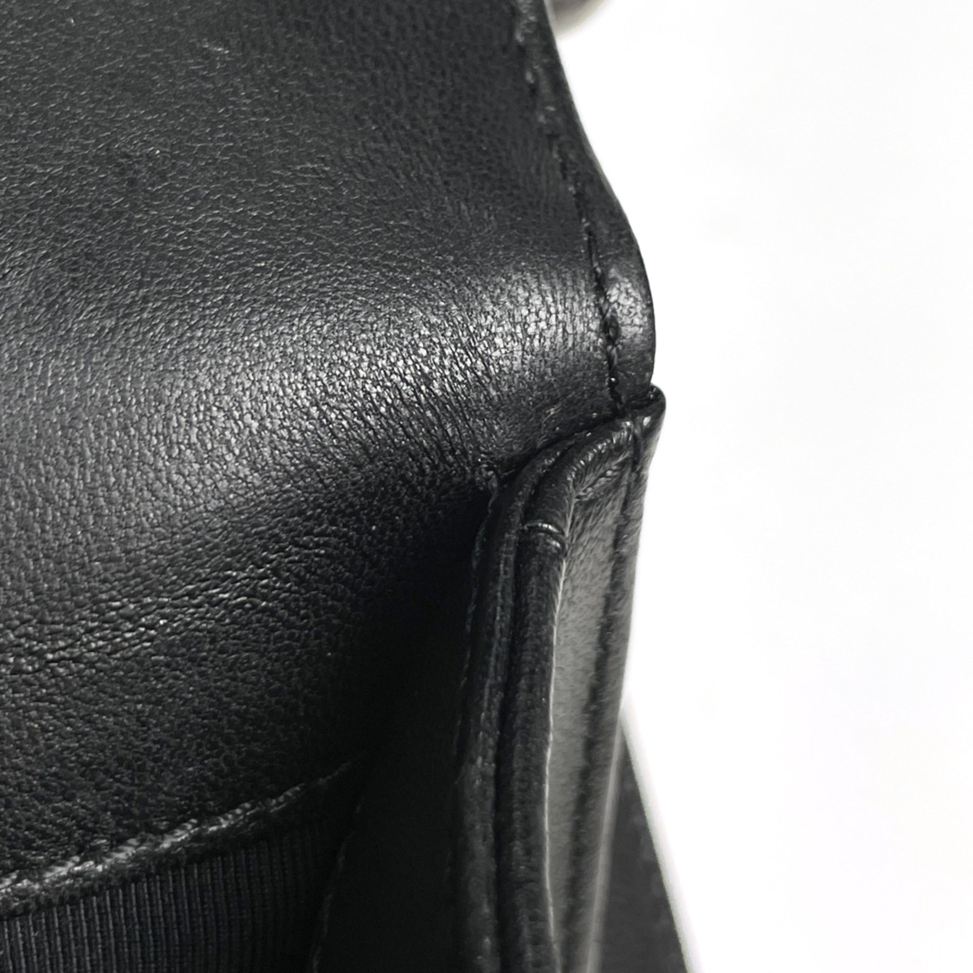 Leather Shoulder Bag (Pre-Owned) - Chanel - Modalova