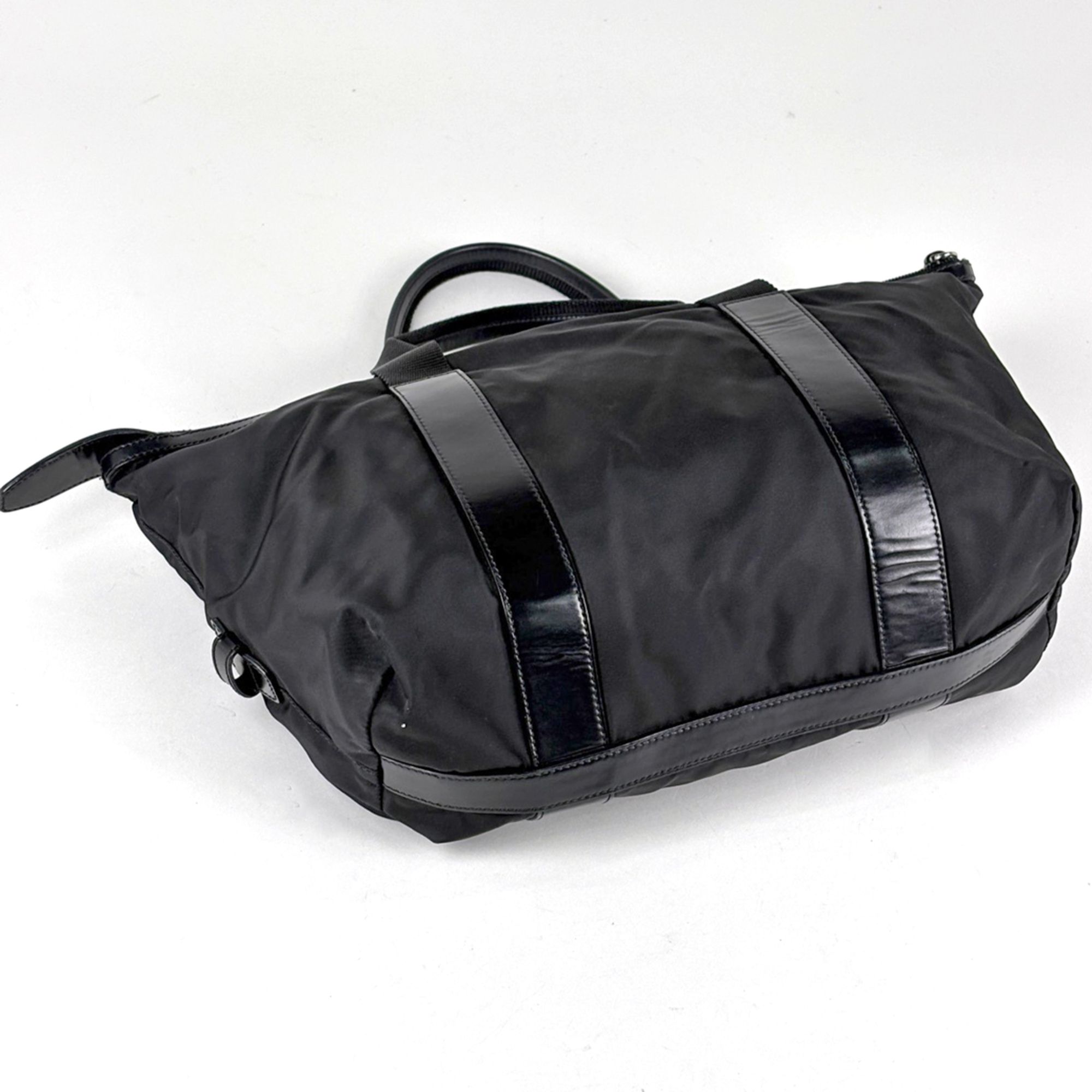 Nylon Leather Handbag (Pre-Owned) - Prada - Modalova