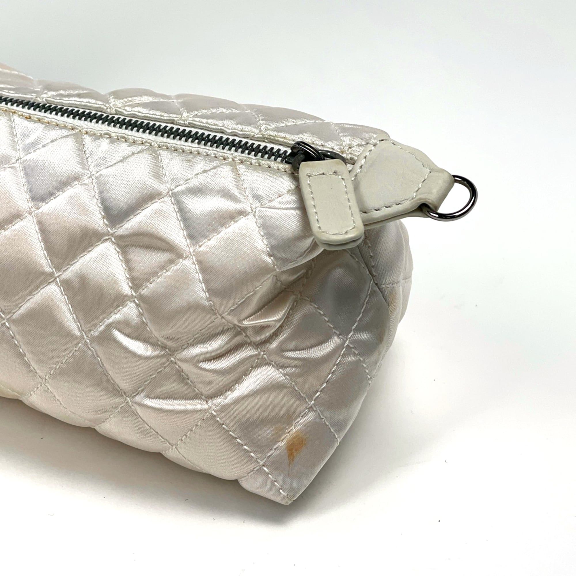 Leather Shoulder Bag (Pre-Owned) - Chanel - Modalova