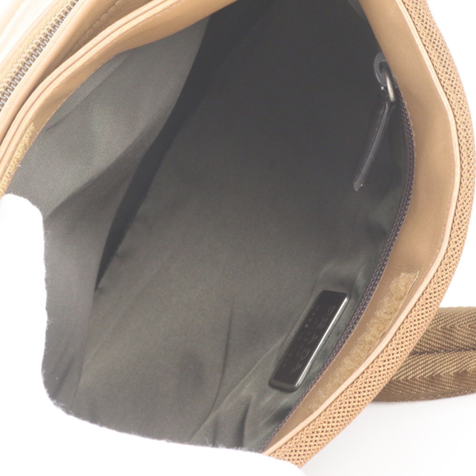 Leather Messenger Bag Shoulder Bag (Pre-Owned) - Prada - Modalova