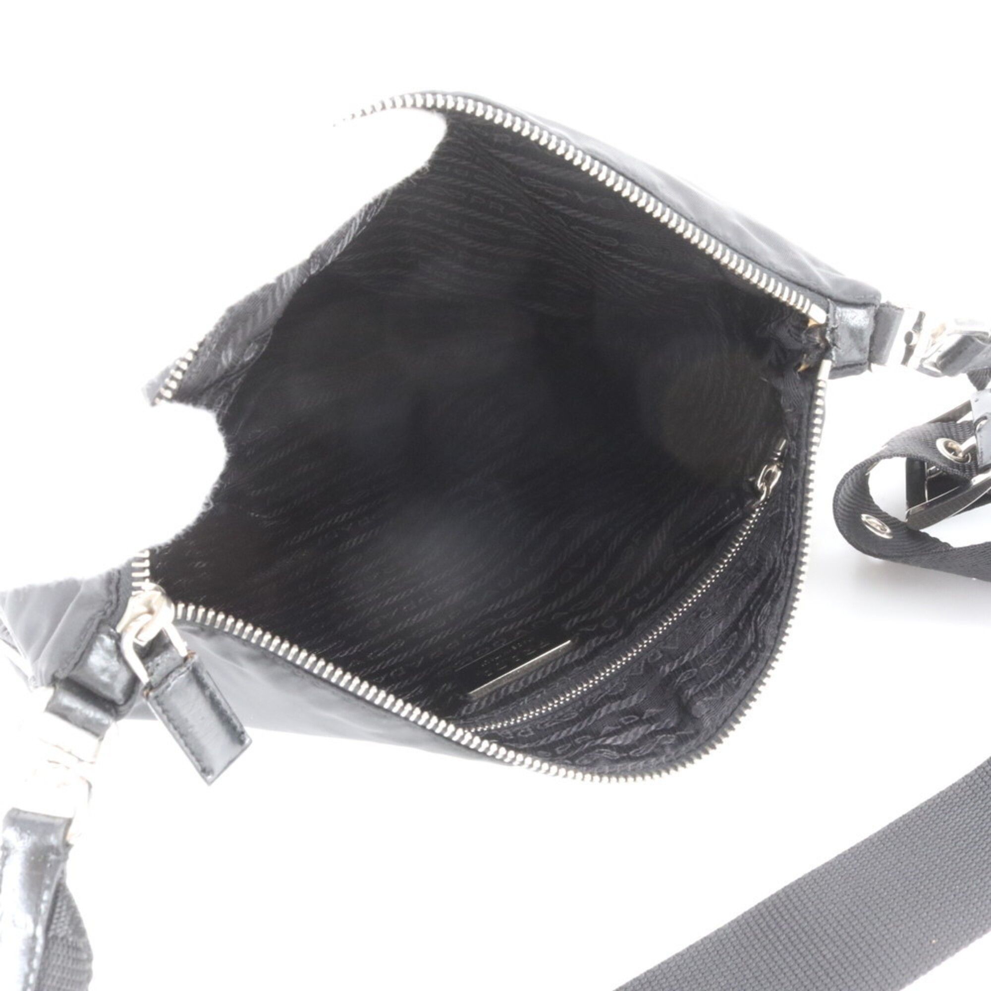 Leather Nylon Messenger Bag Shoulder Bag (Pre-Owned) - Prada - Modalova