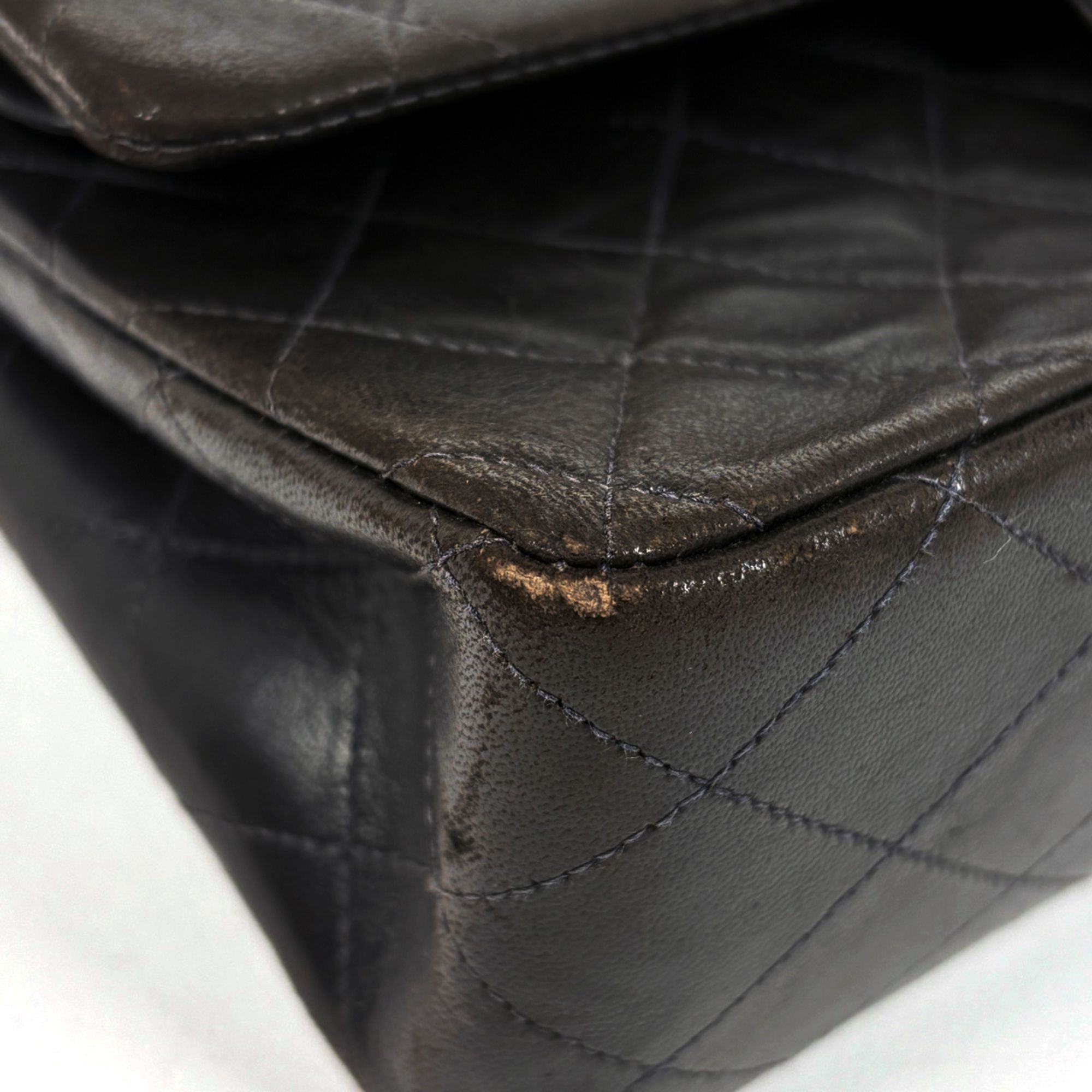 Leather Shoulder Bag (Pre-Owned) - Chanel - Modalova