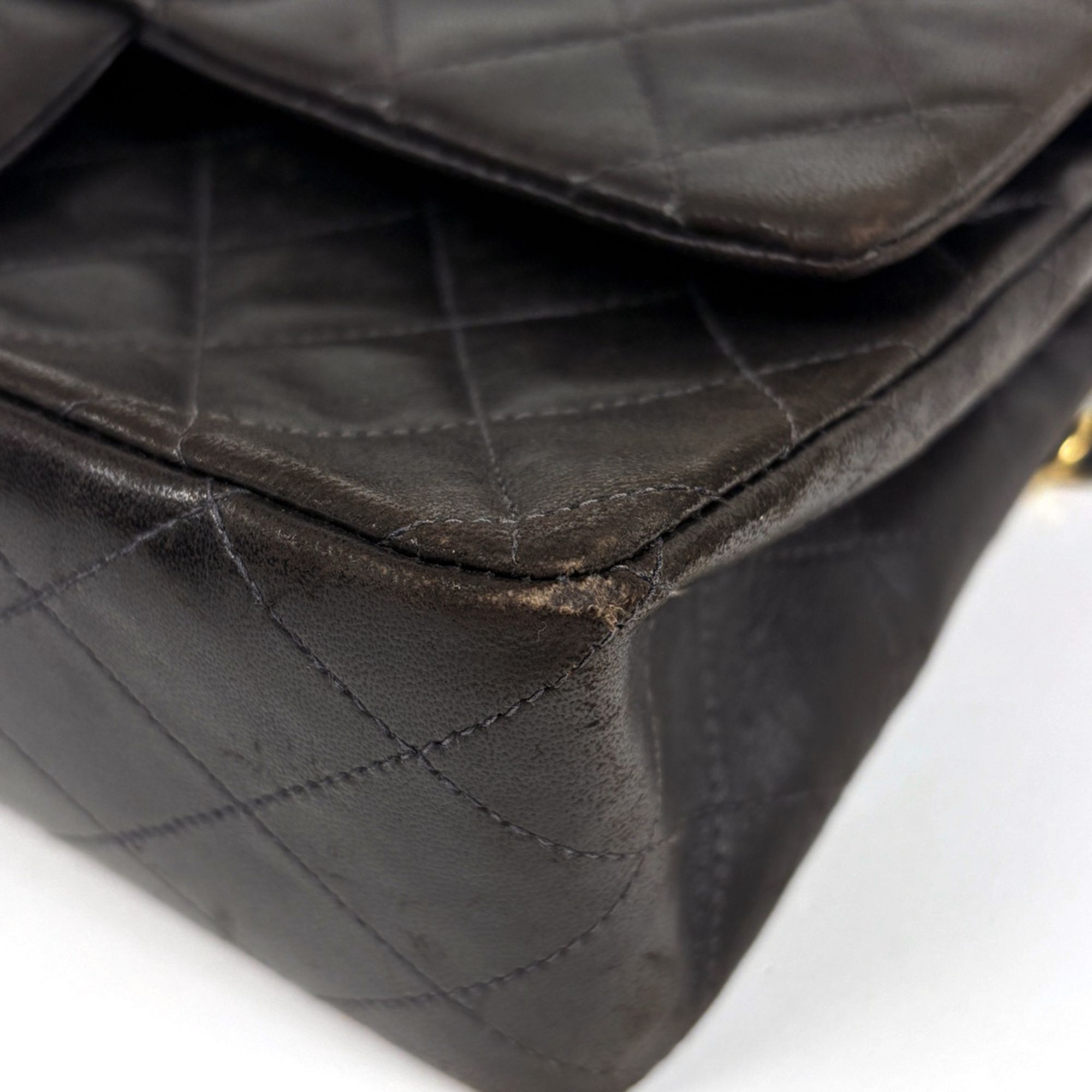 Leather Shoulder Bag (Pre-Owned) - Chanel - Modalova