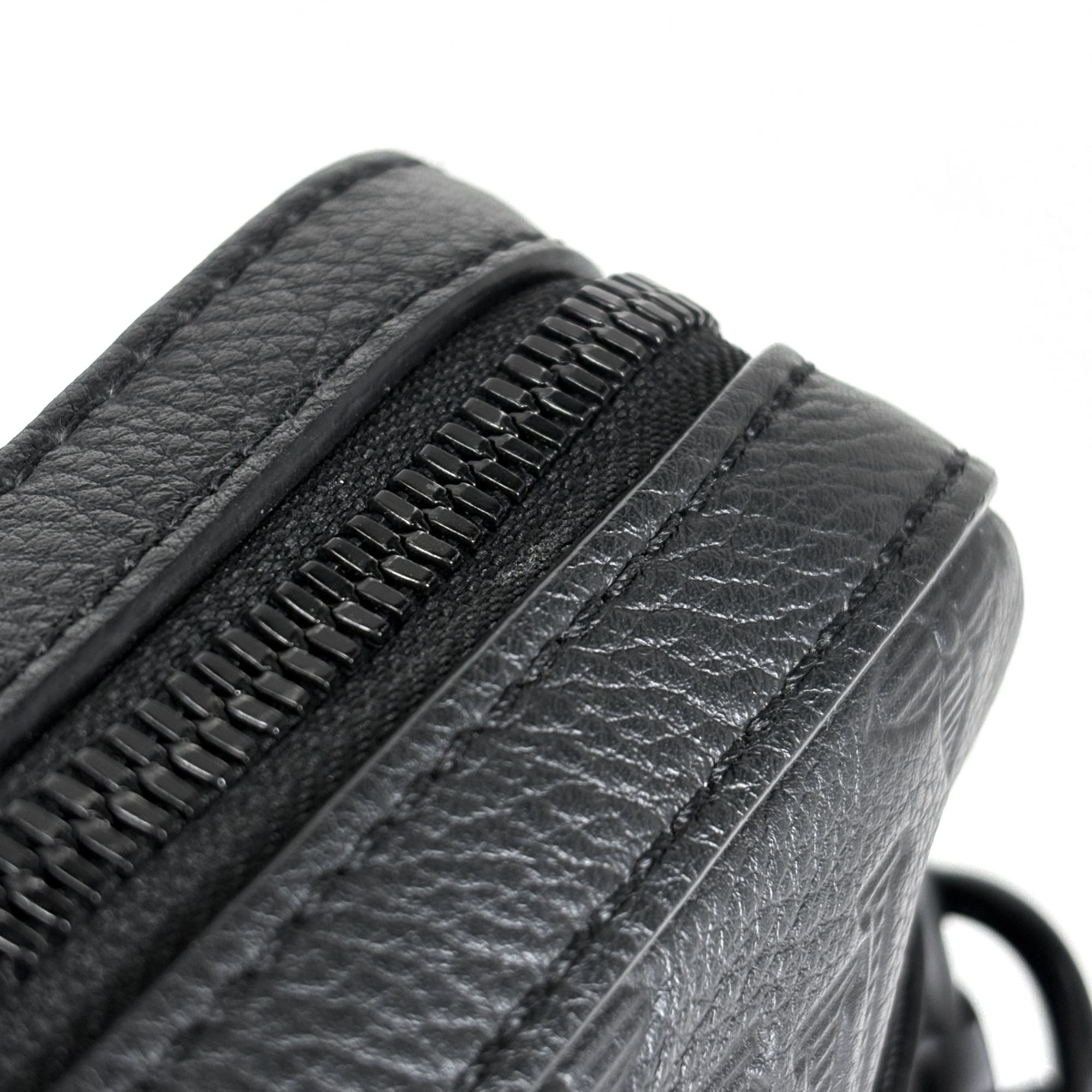 Monogram Shadow Pouch Shoulder Bag (Pre-Owned) - Louis Vuitton - Modalova