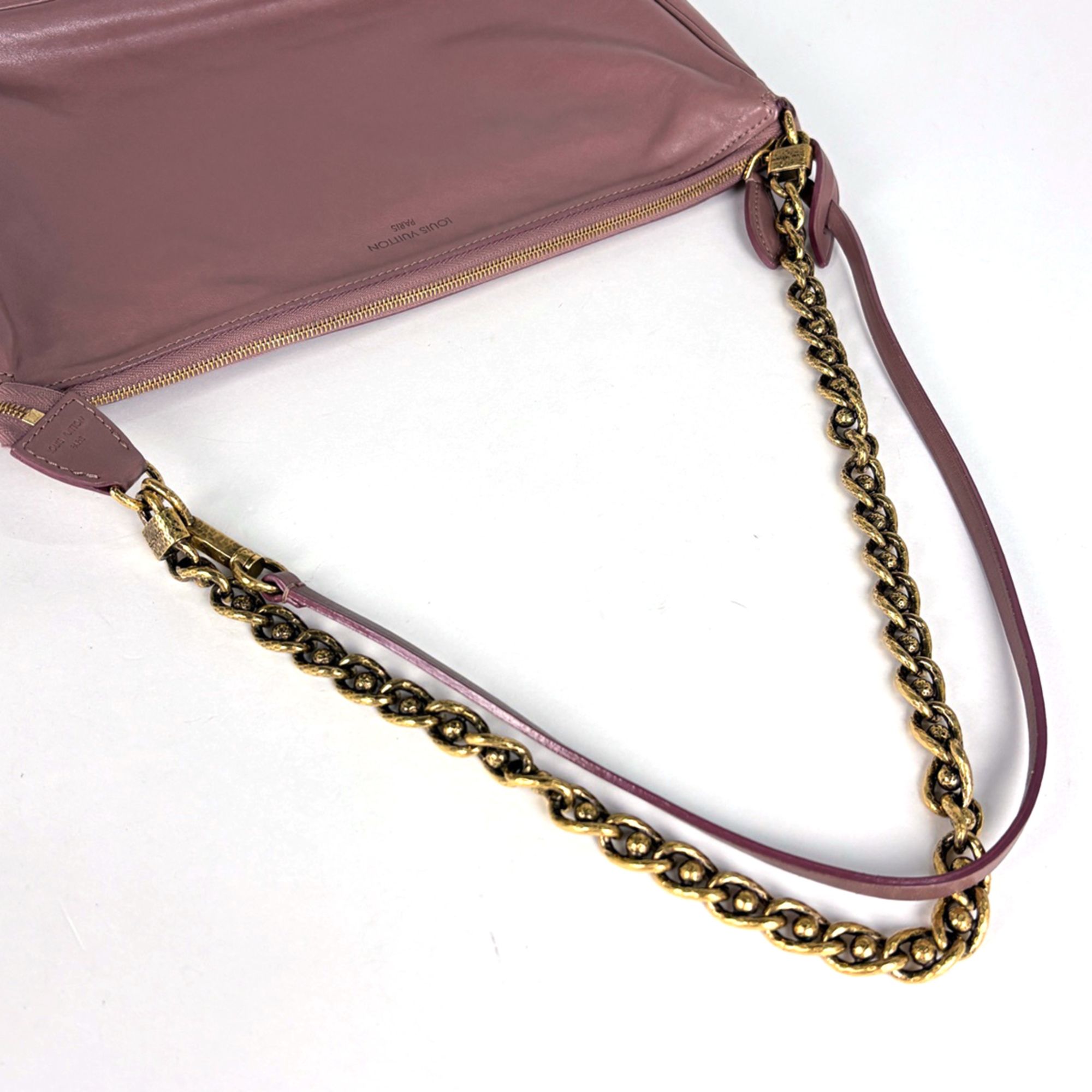 Leather Shoulder Bag (Pre-Owned) - Louis Vuitton - Modalova