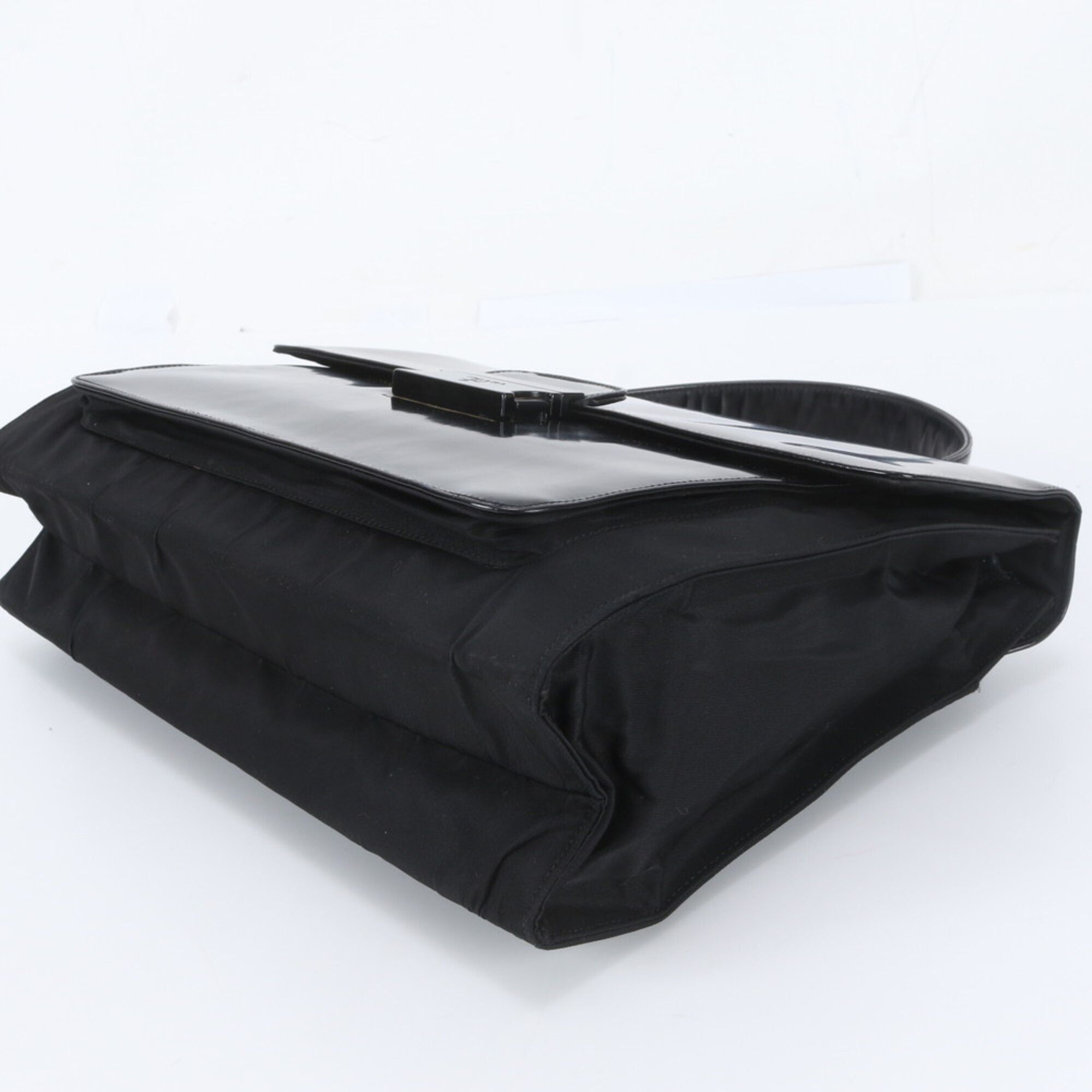 Leather Nylon Briefcase (Pre-Owned) - Prada - Modalova