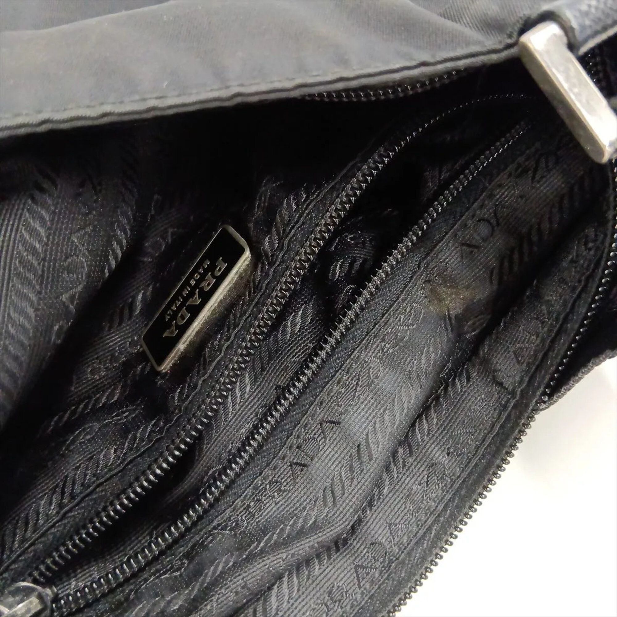 Leather Nylon Messenger Bag Shoulder Bag (Pre-Owned) - Prada - Modalova