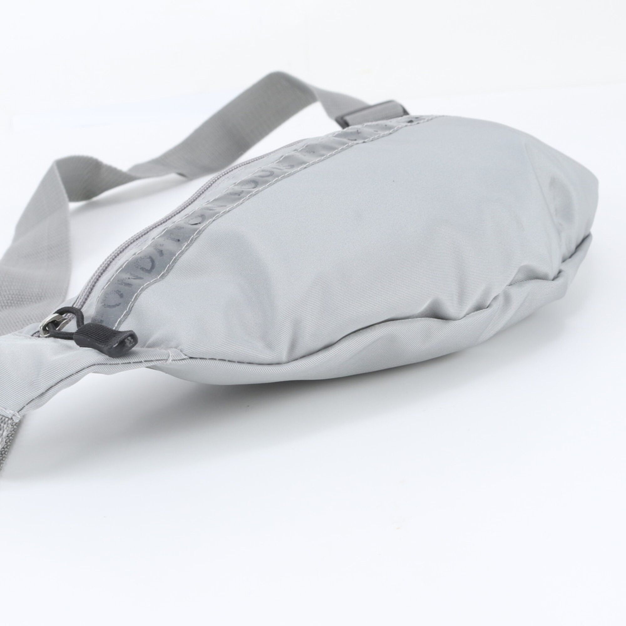 Pouch Sling Bag (Pre-Owned) - Louis Vuitton - Modalova