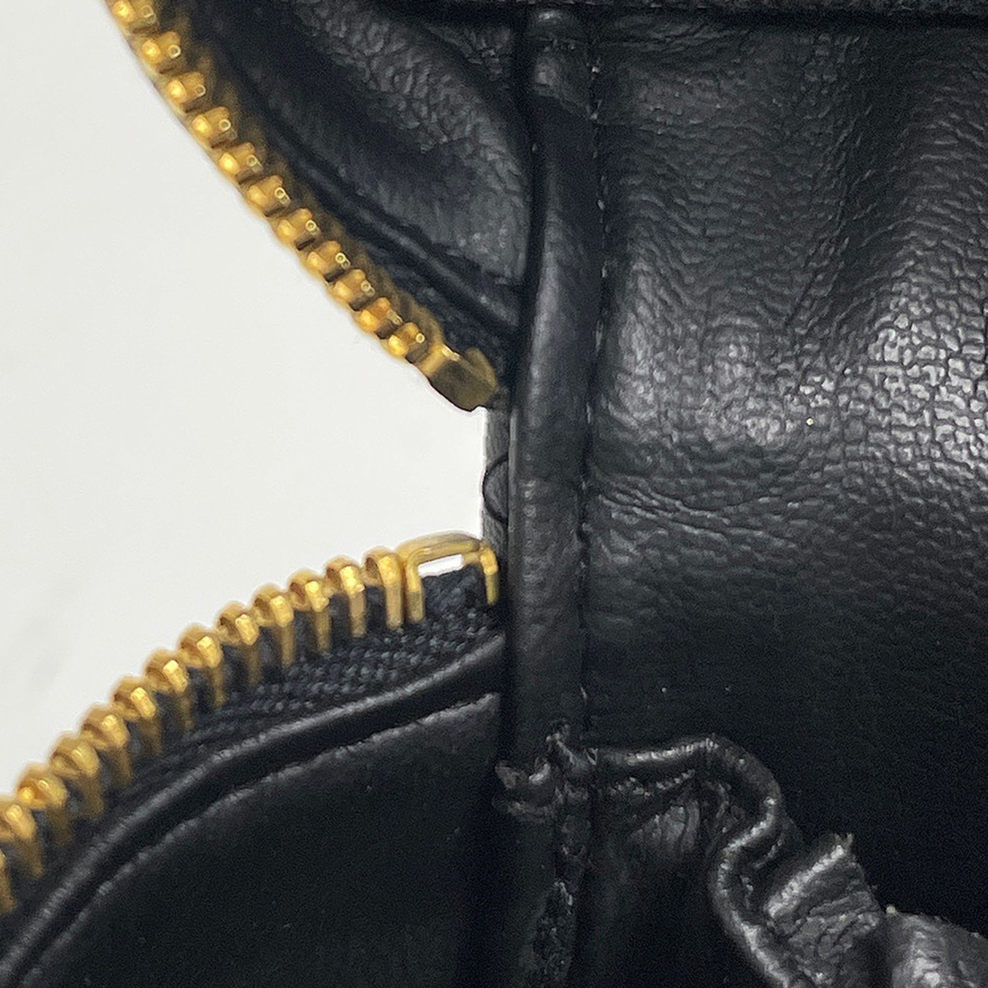 Bicolor Leather Vanity Bag (Pre-Owned) - Chanel - Modalova