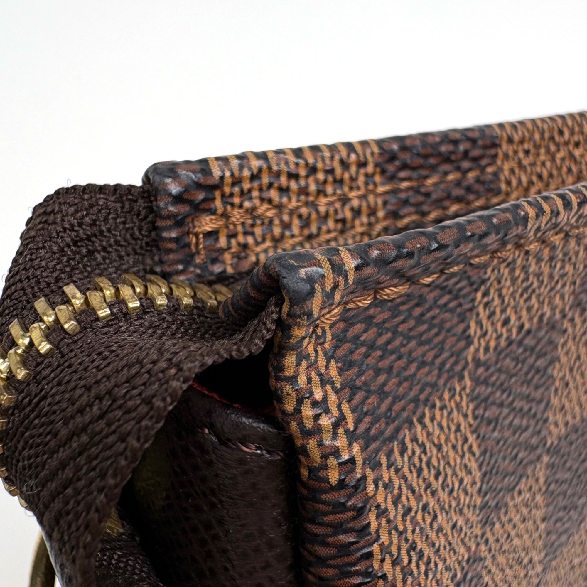 Damier Canvas Pouch (Pre-Owned) - Louis Vuitton - Modalova