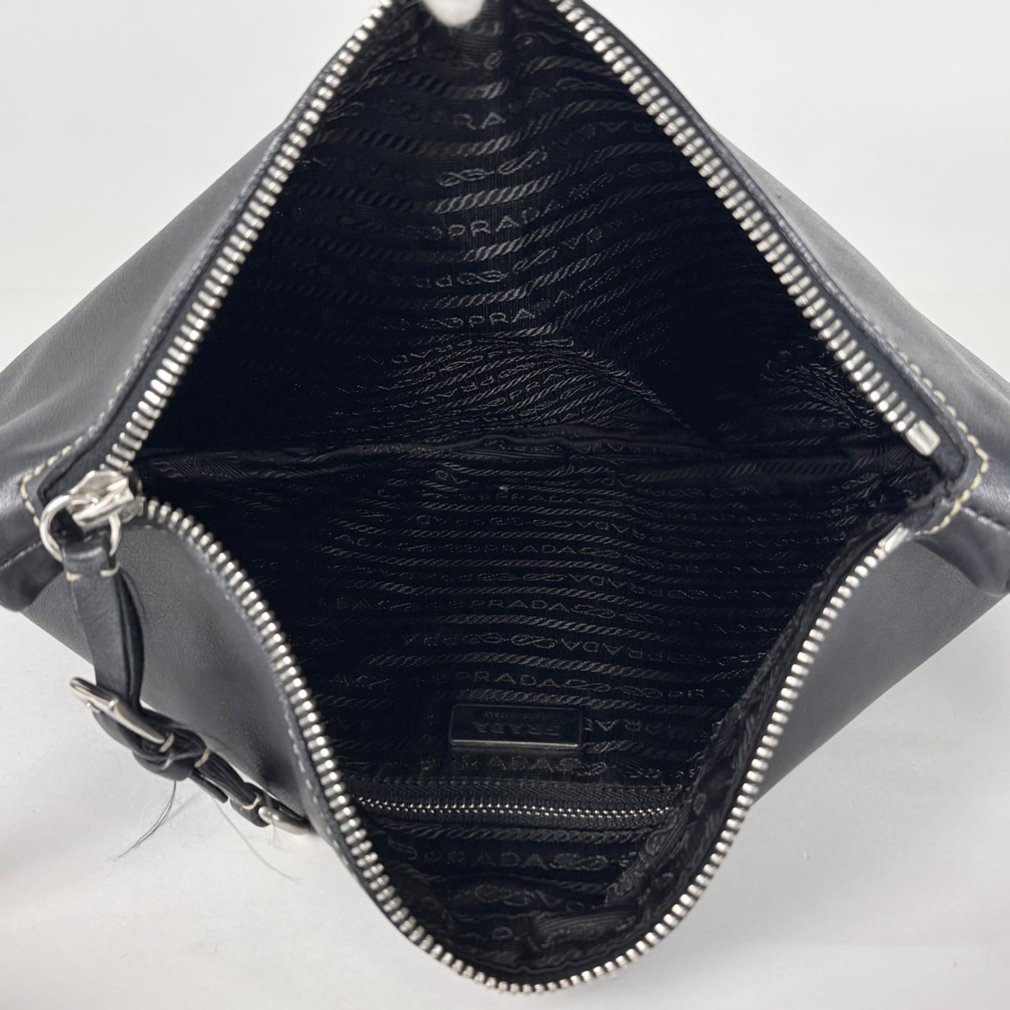 Leather Shoulder Bag (Pre-Owned) - Prada - Modalova