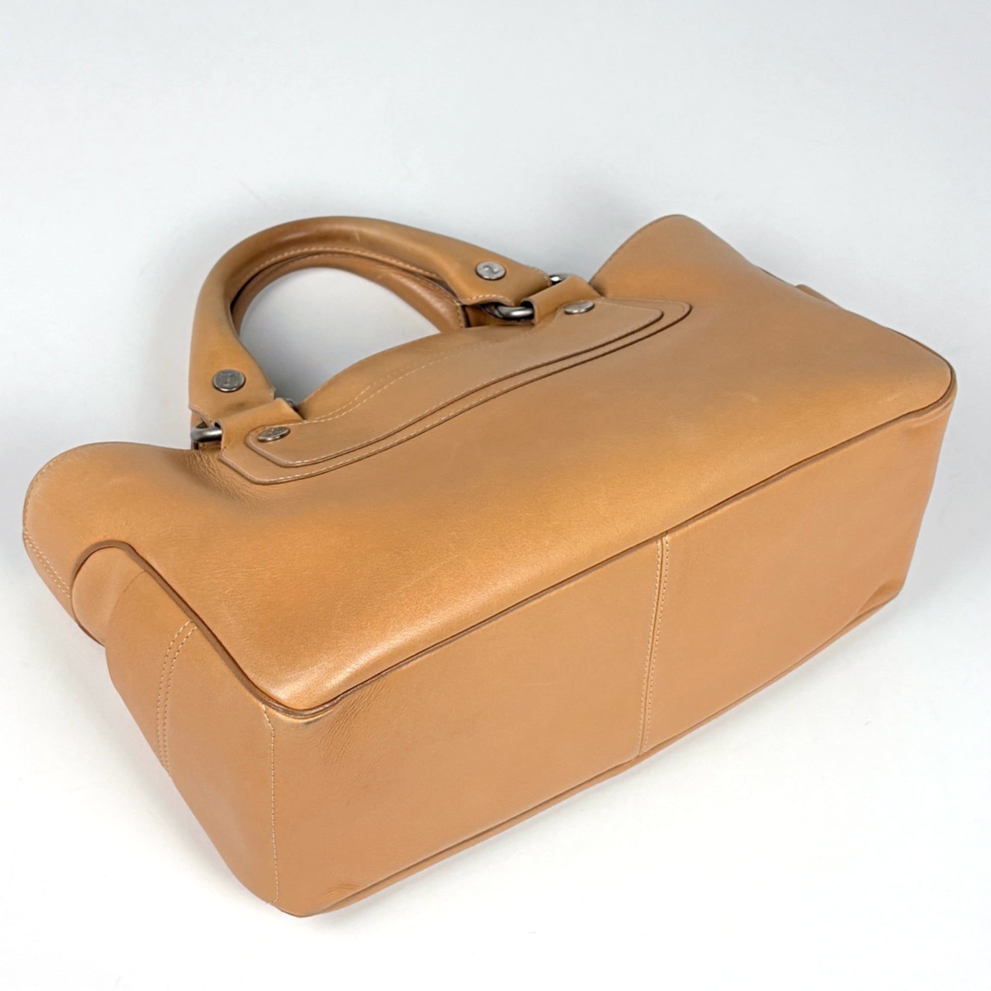 Boogie Leather Handbag (Pre-Owned) - Celine - Modalova