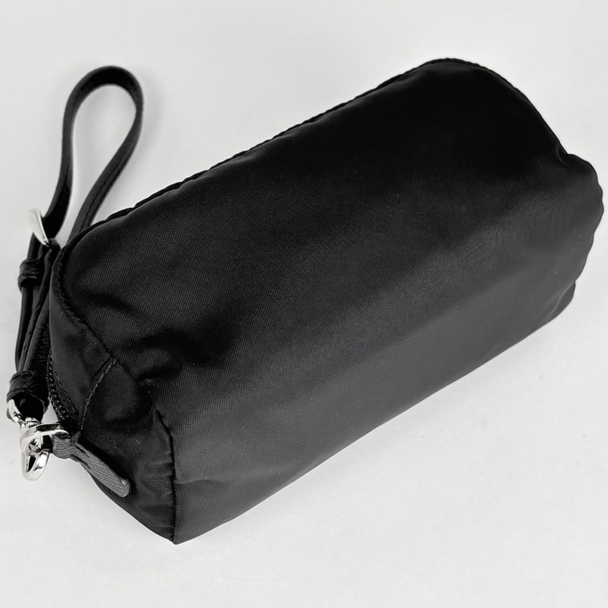 Prada Black Nylon Pouch (Pre-Owned) - Prada - Modalova