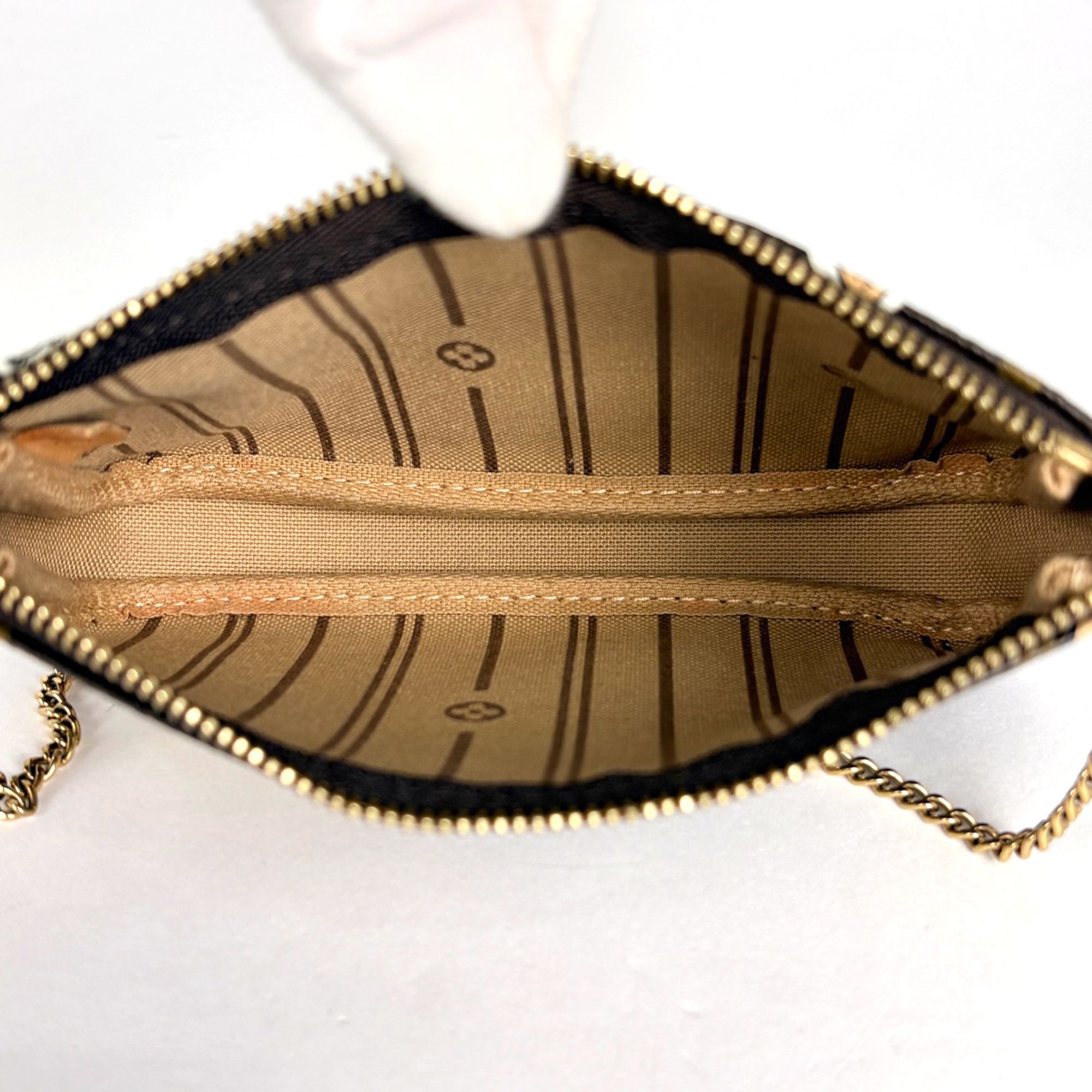 Monogram Pochette Pouch (Pre-Owned) - Louis Vuitton - Modalova