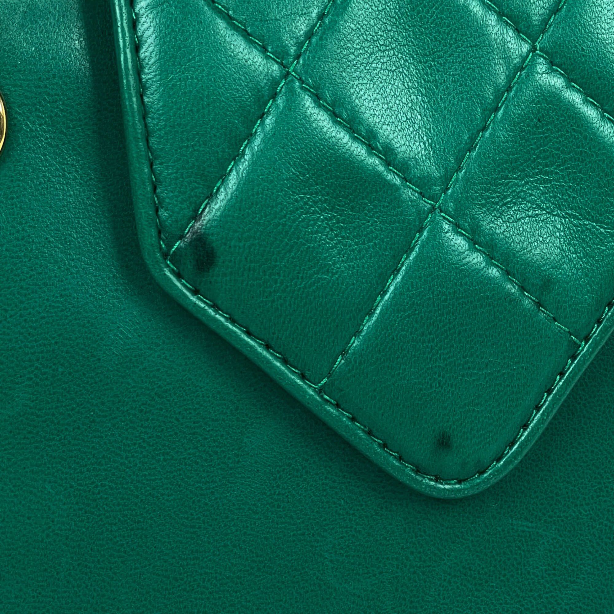 Leather Shoulder Bag (Pre-Owned) - Chanel - Modalova