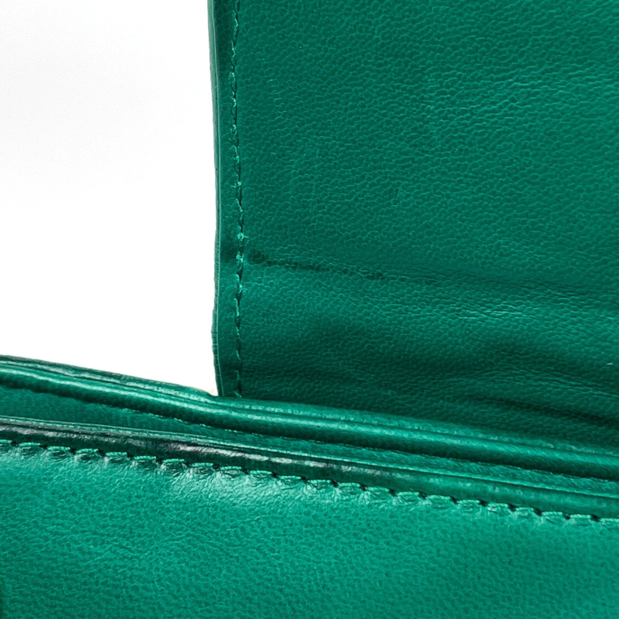 Leather Shoulder Bag (Pre-Owned) - Chanel - Modalova